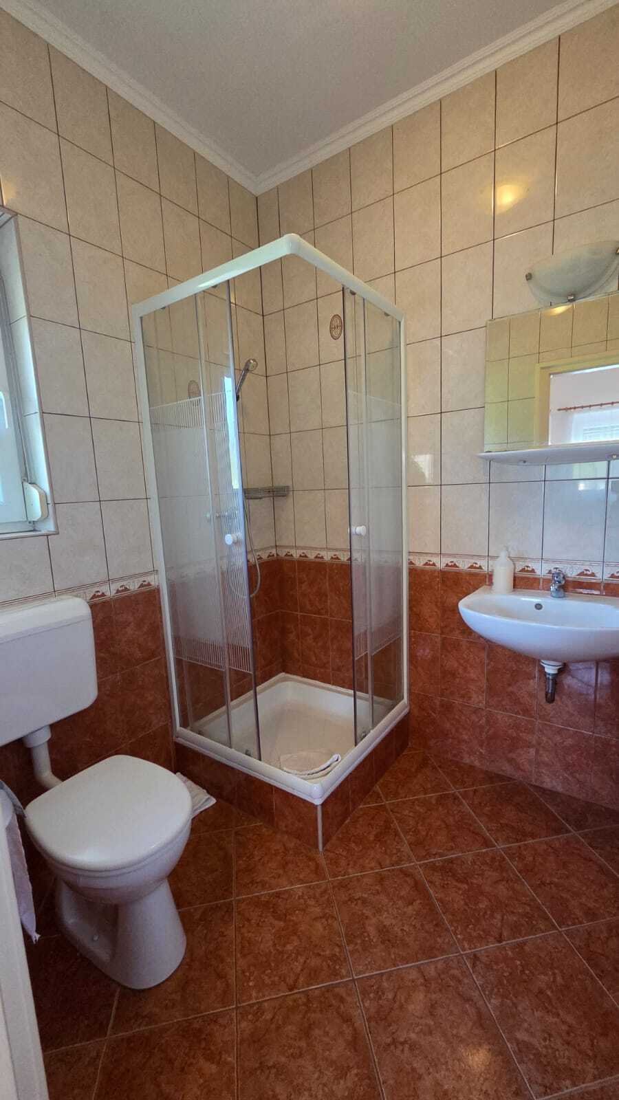 Exklusives und Gepflegtes Familienhaus in ruhiger, zentraler Lage Nähe Balaton – Kehidakustány, Bild 18 von 18