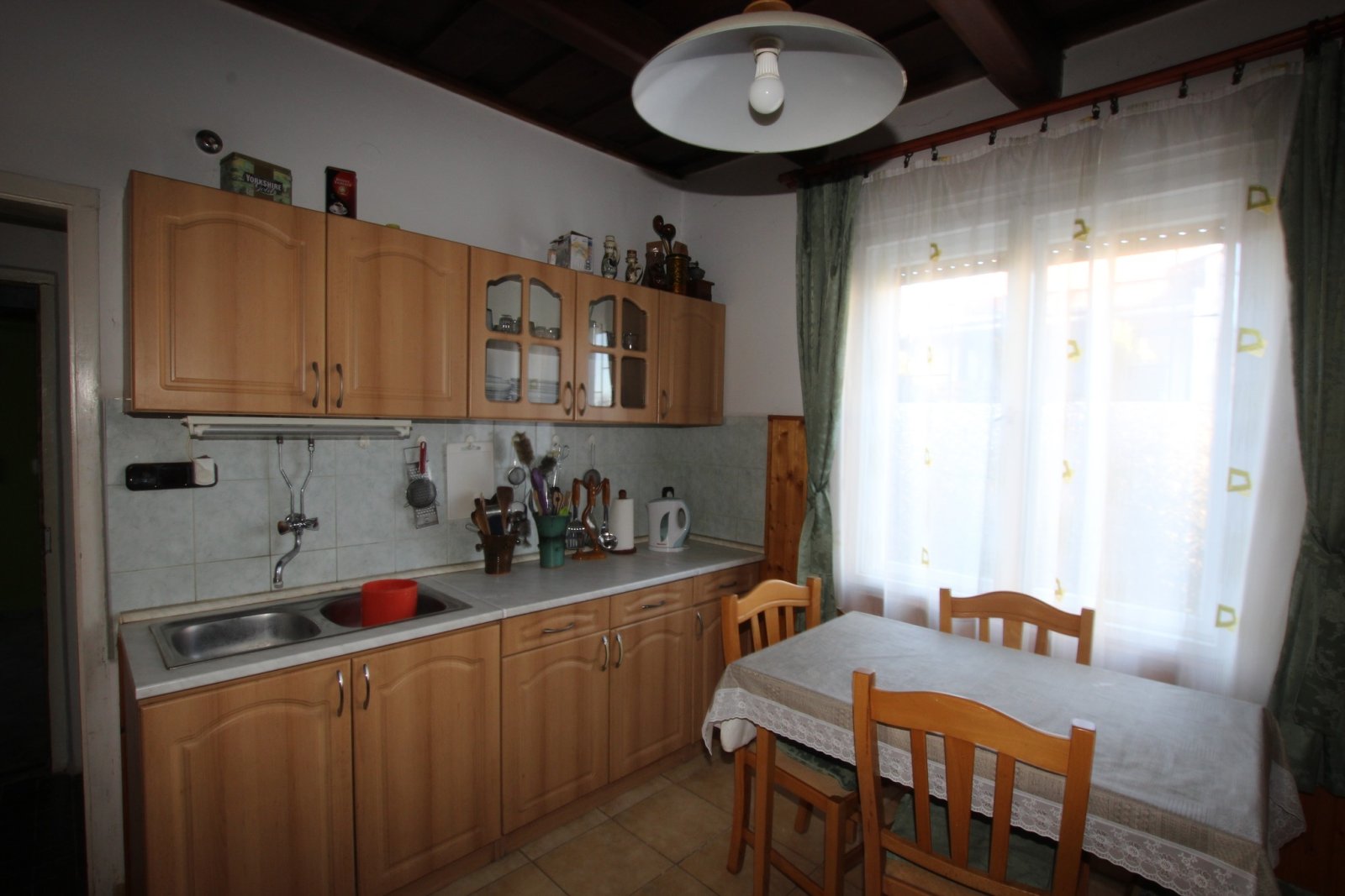 Einfamilienhaus in Ruhige, familienfreundliche Gegend – Bánokszentgyörgy, Bild 8 von 19
