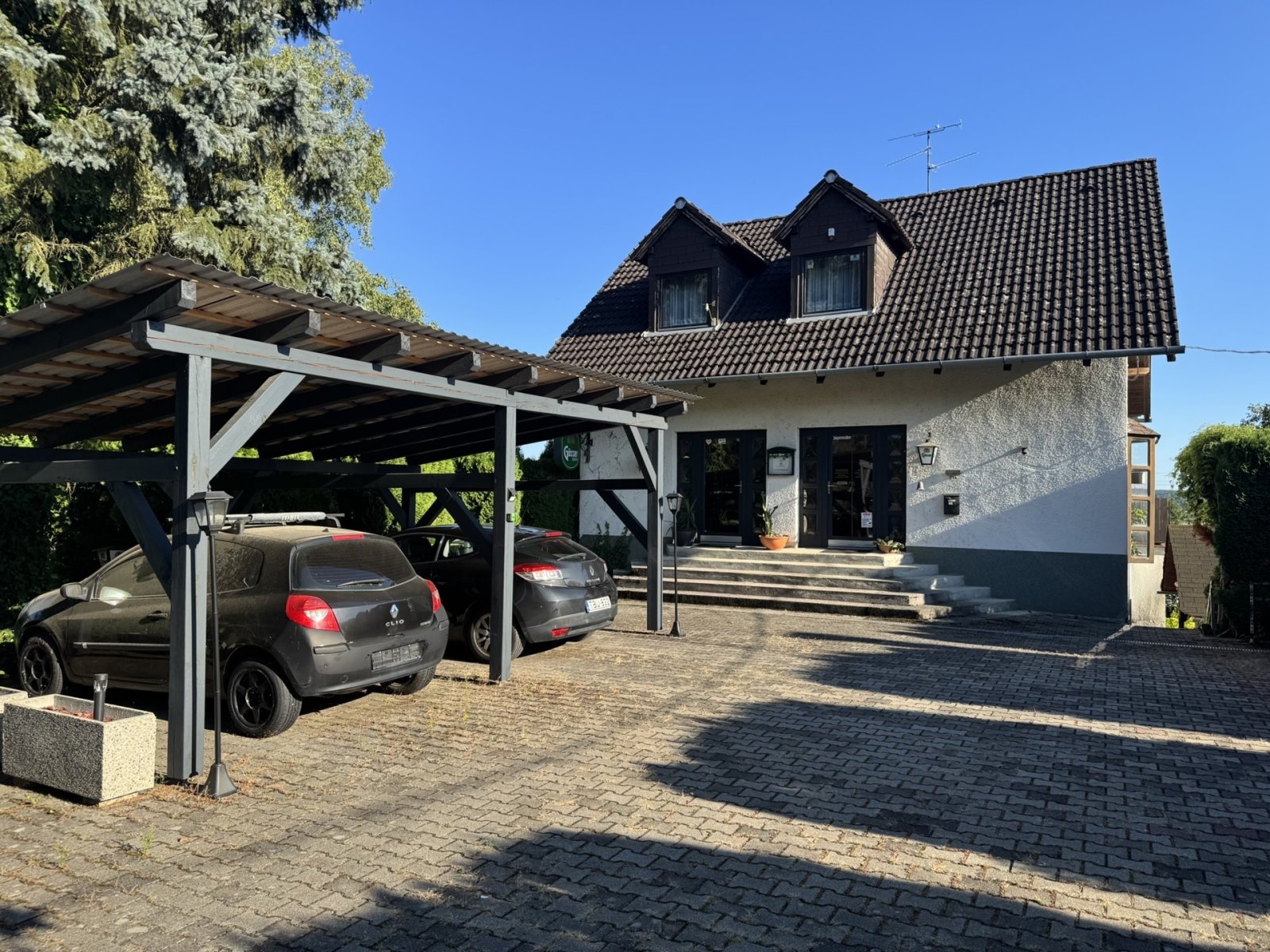 Tweegeneratiegezinswoning nabij de Oostenrijkse grens – Szentgotthárd, foto 1 van 21