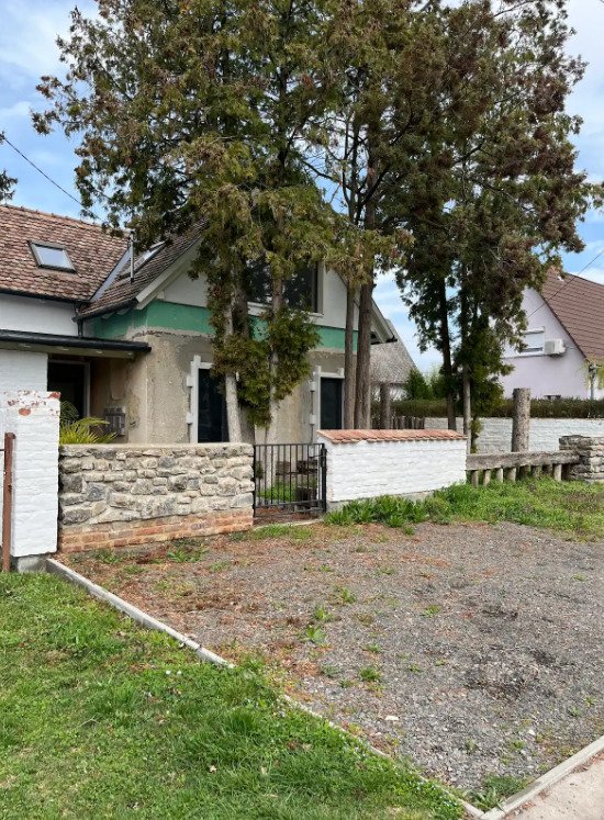 (AAA) Renoviertes Haus im beliebten Ferienort Harkány, Bild 8 von 10