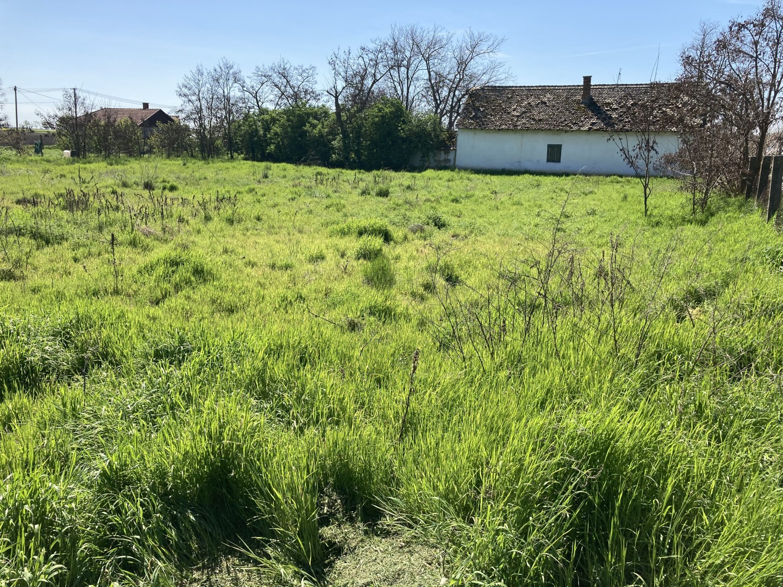 Building plot on the outskirts of town, in a quiet and very well-maintained residential area – Klárafalva, photo 2 of 4