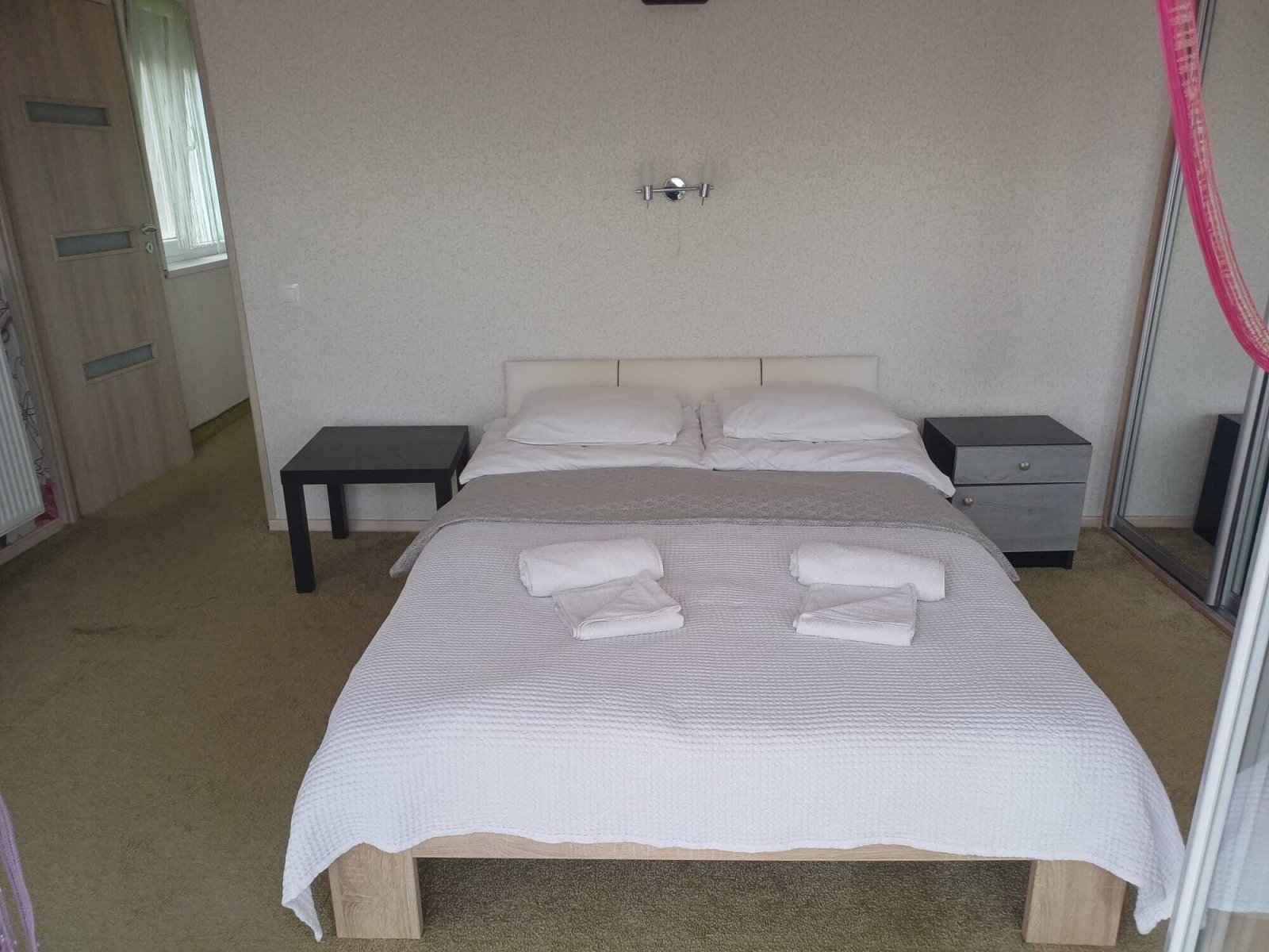 6 apartman 12 szobával – Hévíz, 7/24. kép