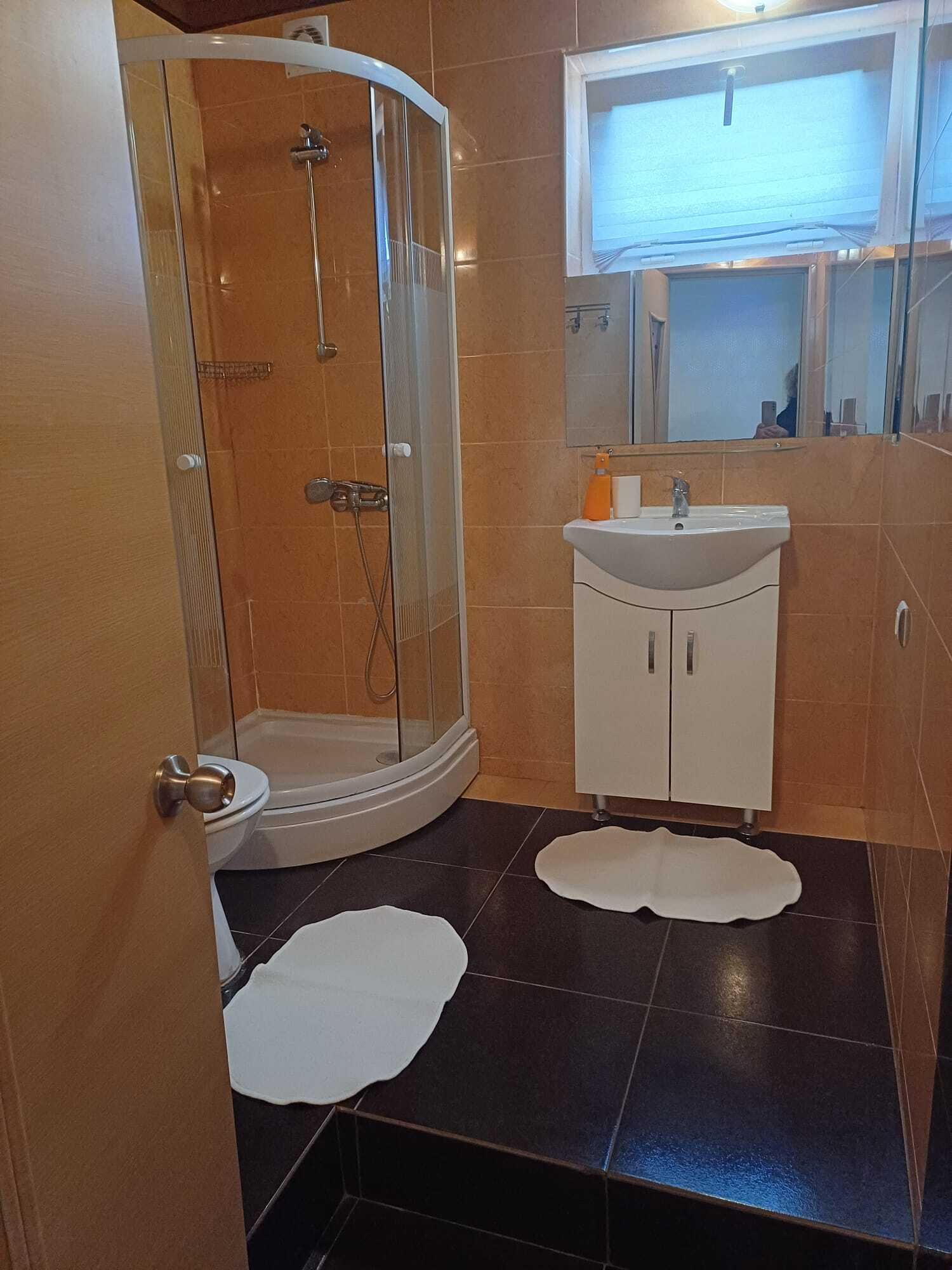 6 apartman 12 szobával – Hévíz, 11/24. kép
