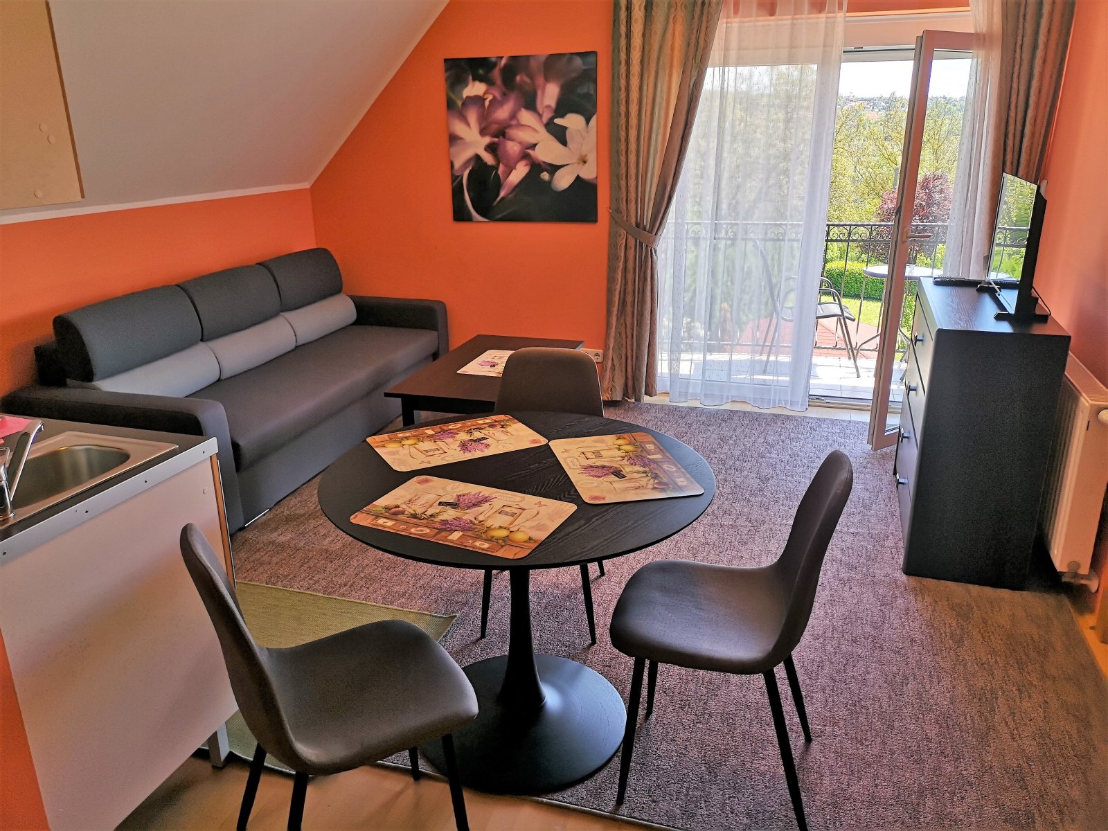 Pension met 5 appartementen in de populairste straat van het kuuroord. – Hévíz, foto 11 van 16