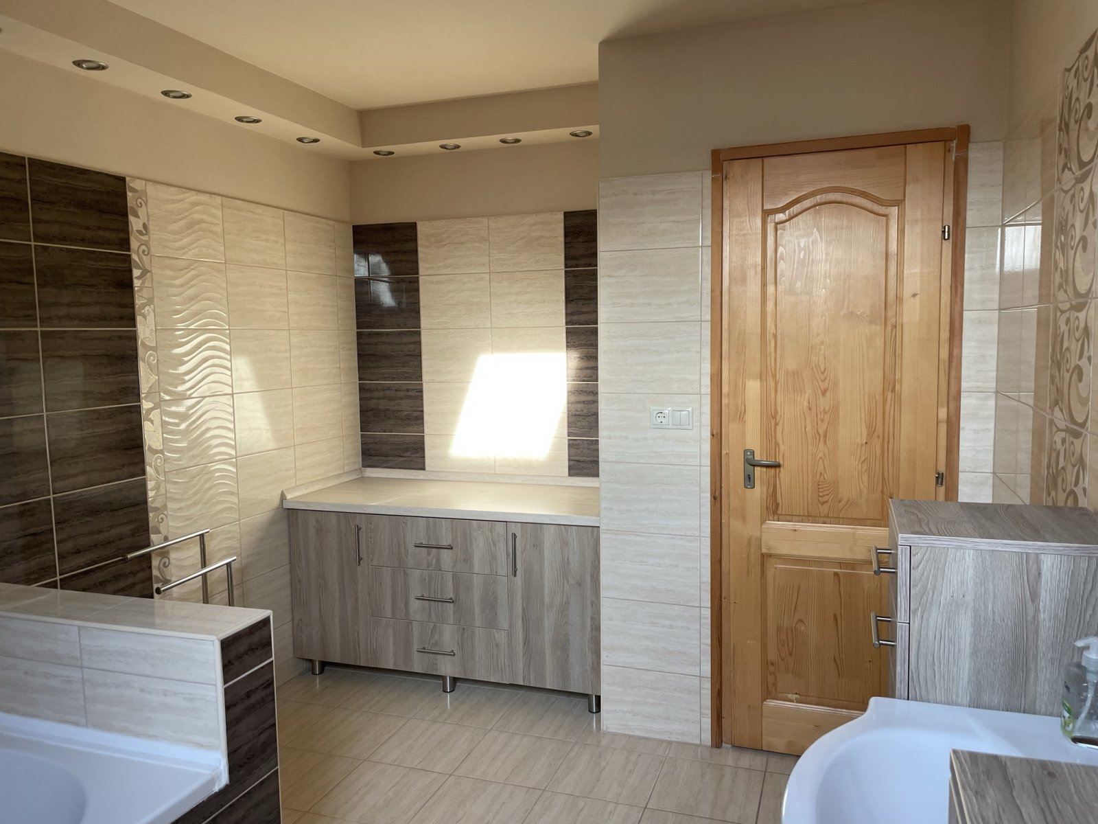 (AAA) Luxe huis voor twee generaties aan het Balatonmeer – Keszthely, foto 15 van 27