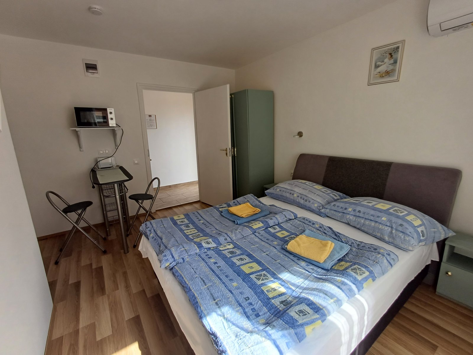 Two houses, 8 apartments, on one property in the most beautiful street of Hévíz, photo 20 of 28