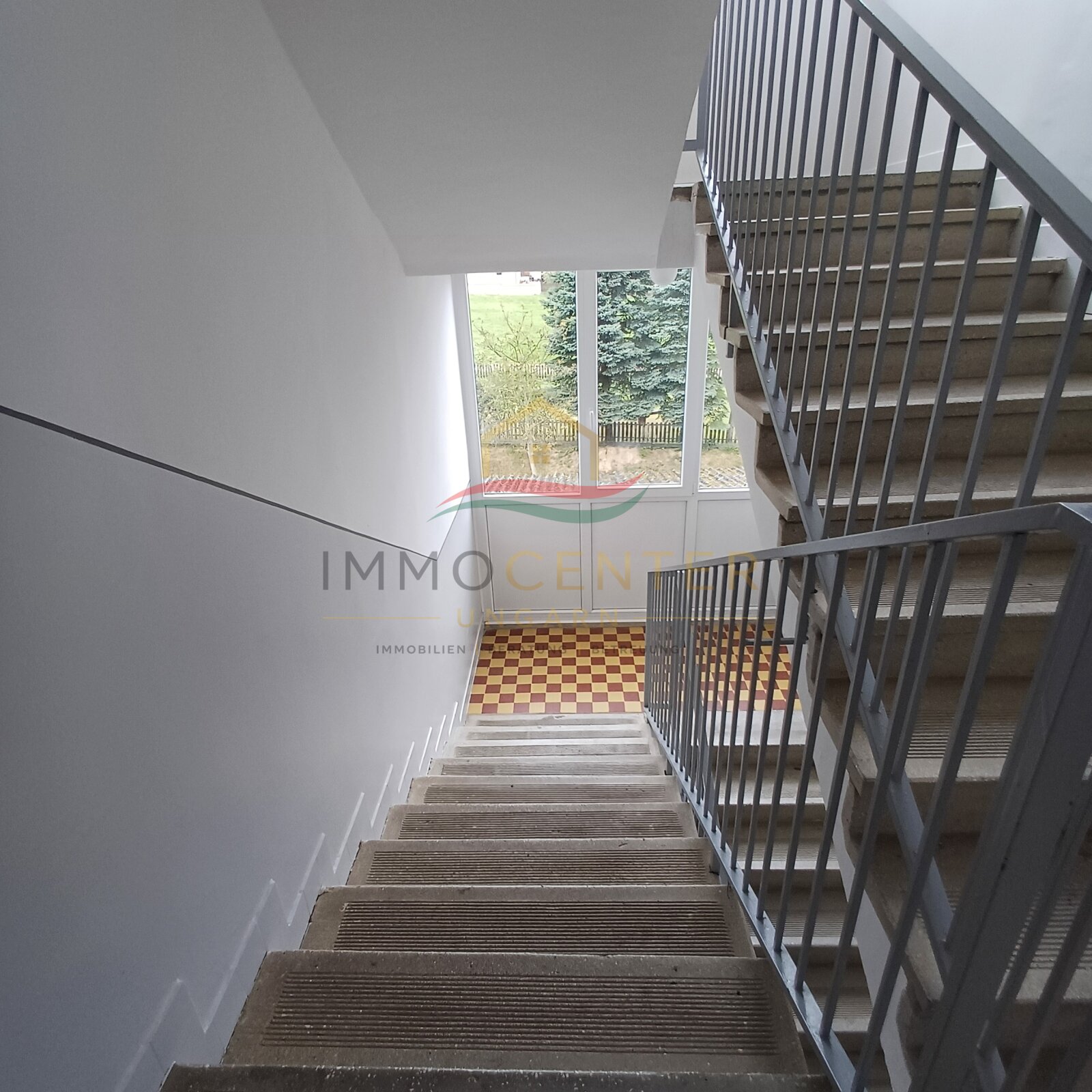 Prachtig gerenoveerd 3-kamerappartement met balkon in de mooiste straat van Hévíz., foto 16 van 17