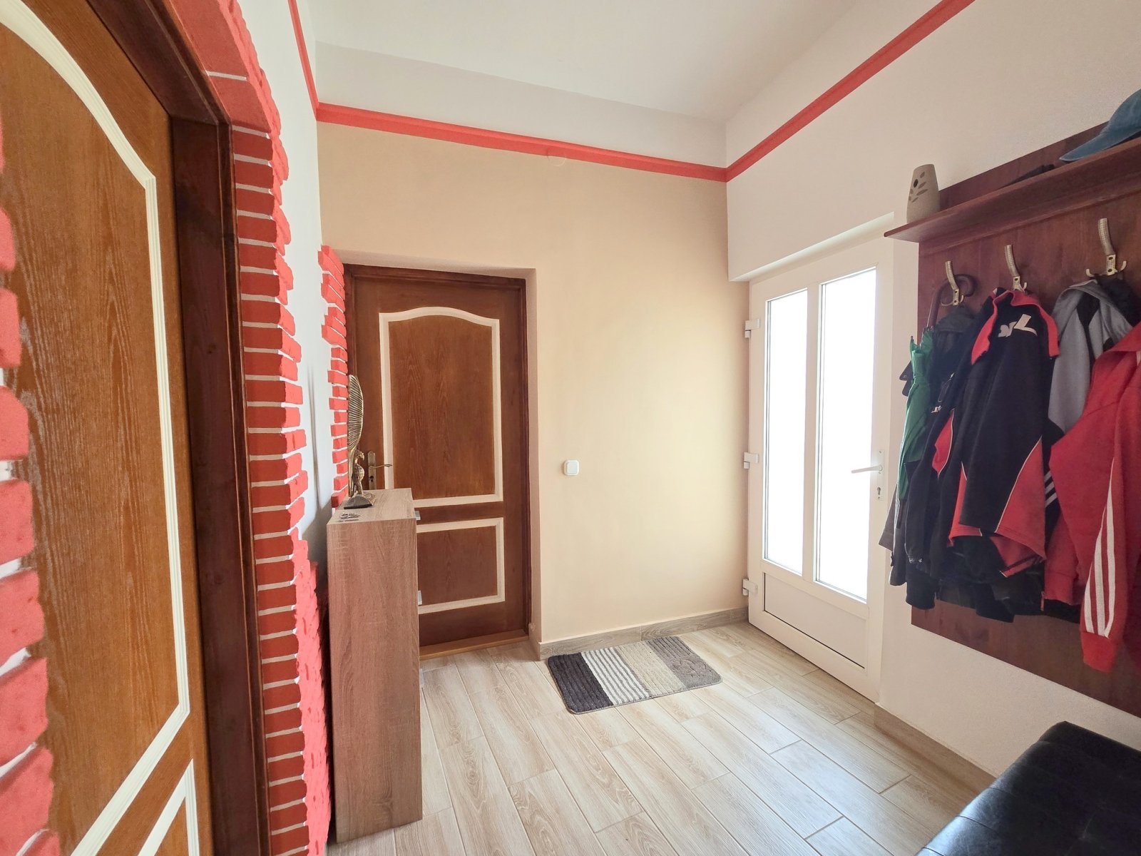 (BBA) Großes Familienhaus in schöner & ruhiger Lage – Pusztaszentlászló, Bild 4 von 22