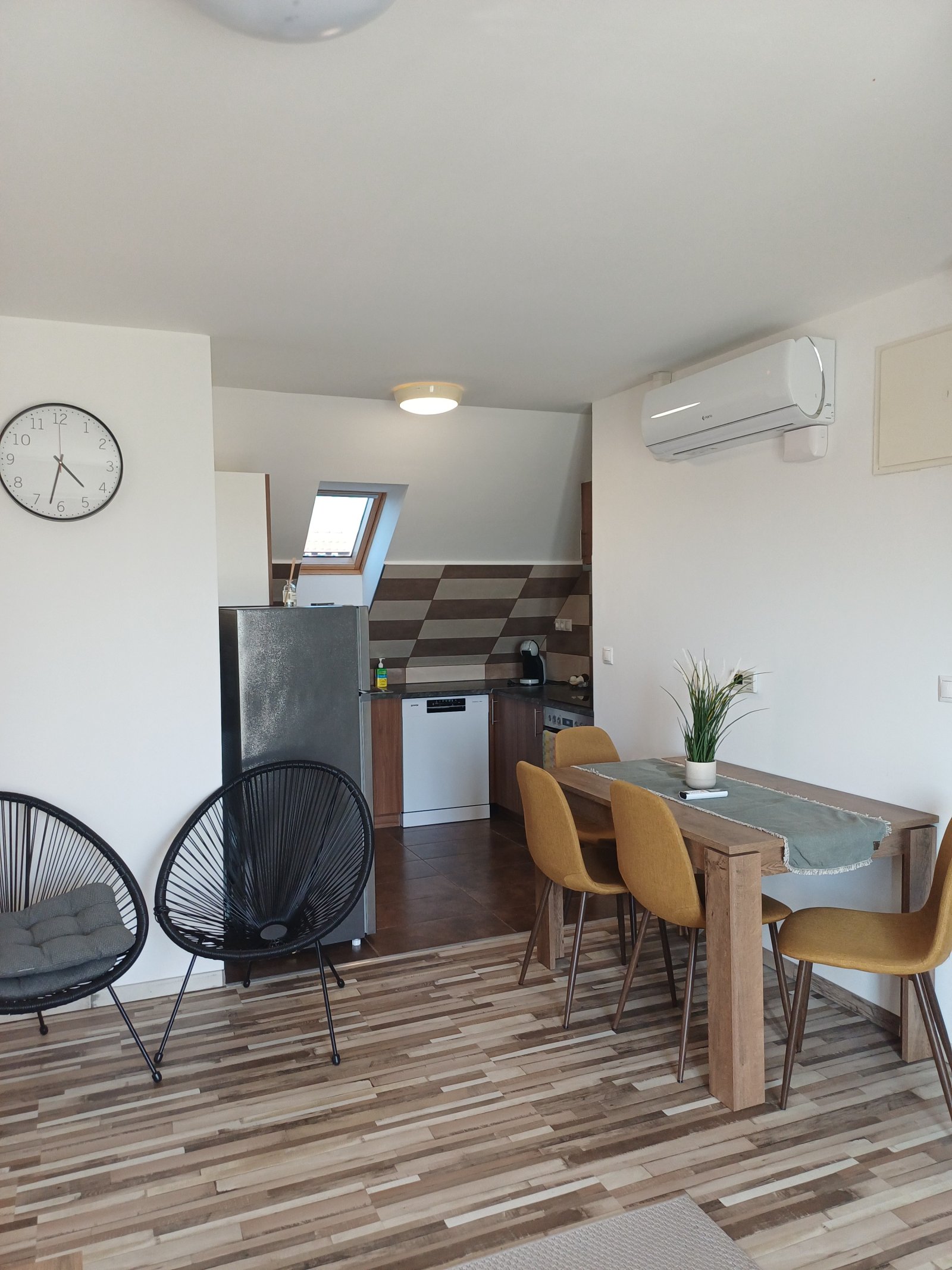 (AAA) Neuwertige Wohnung im  Kurort mit Panoramablick – Kehidakustány, Bild 17 von 28
