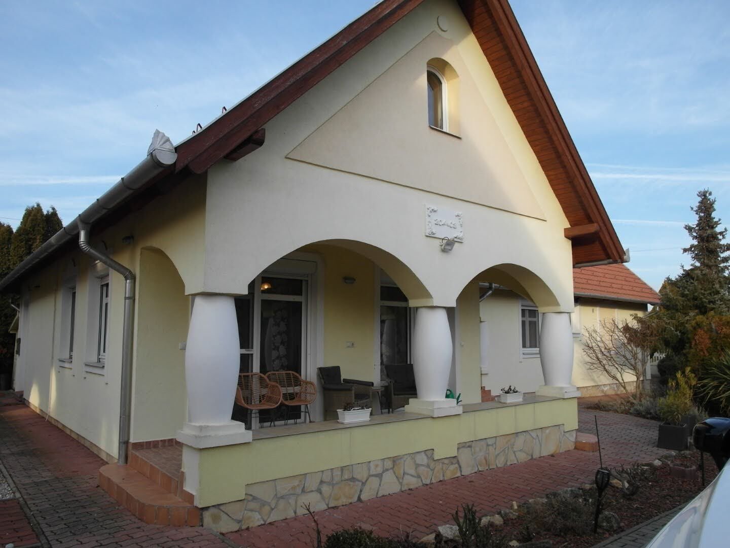(AAA) Hochwertige Immobilie im aufstrebenden Zalacsány, Bild 1 von 37
