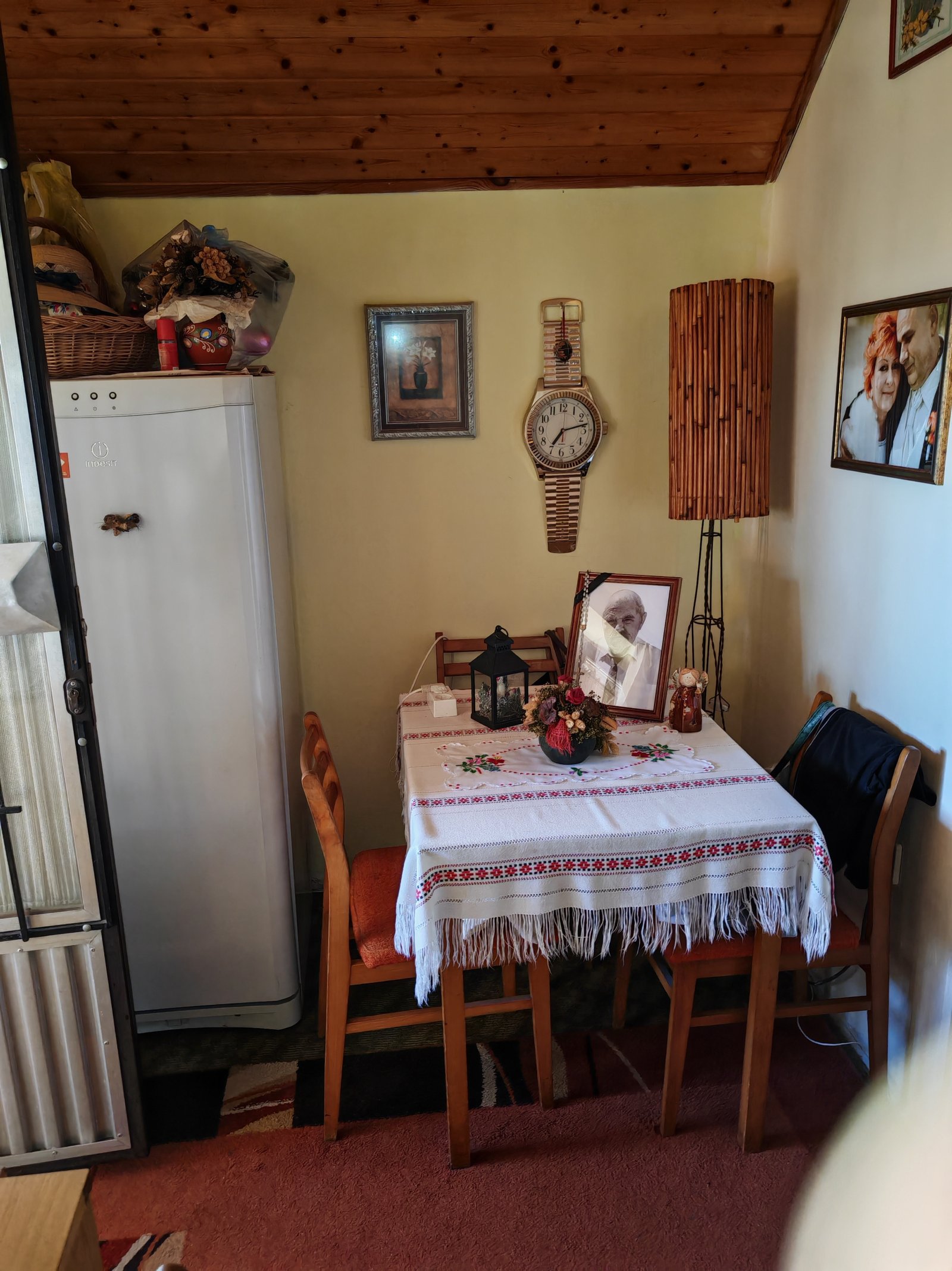Egy kis ház gyönyörű, zöld környezetben, amely alkalmas nyaralónak vagy állandó lakhelynek – Alsópáhok, 24/30. kép
