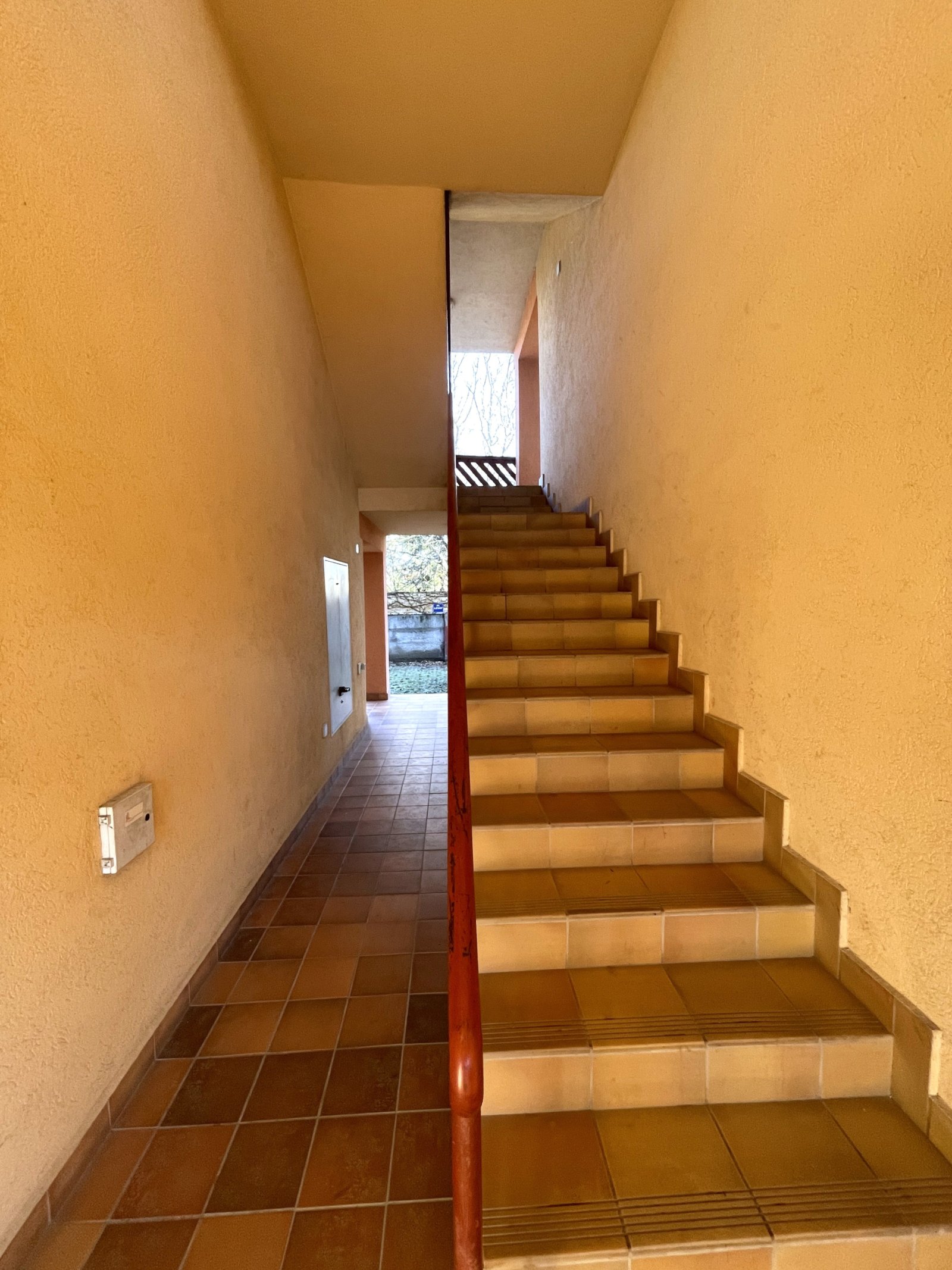 (AAA) Wohnung mit Balkon im beliebten ungarischen Badeort – Balatonlelle, Bild 20 von 21