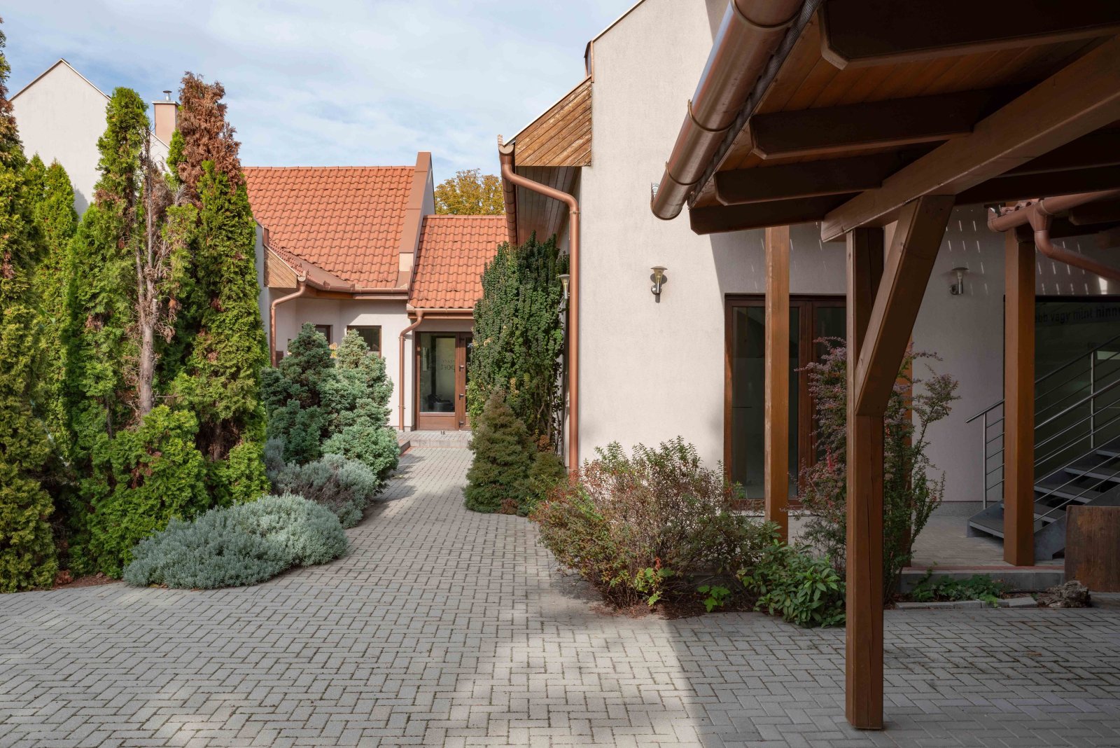 A unique and versatile complex – Kiskőrös, photo 7 of 40