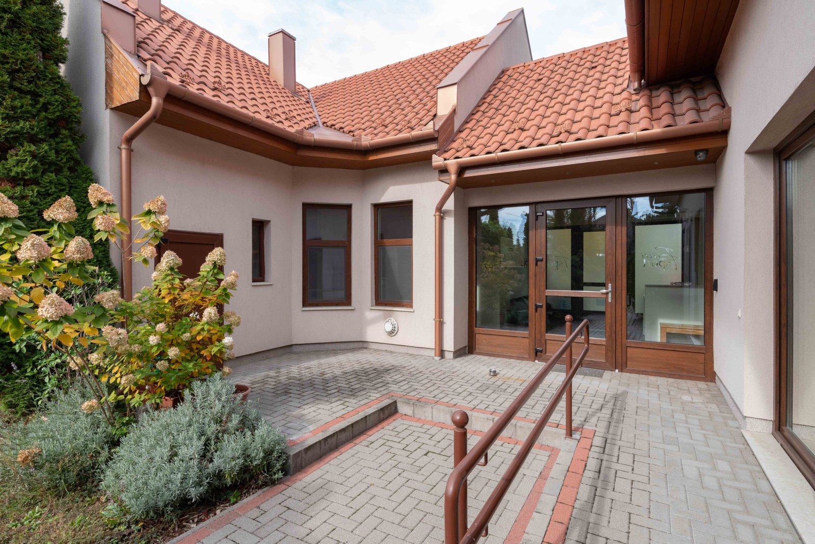 A unique and versatile complex – Kiskőrös, photo 10 of 40