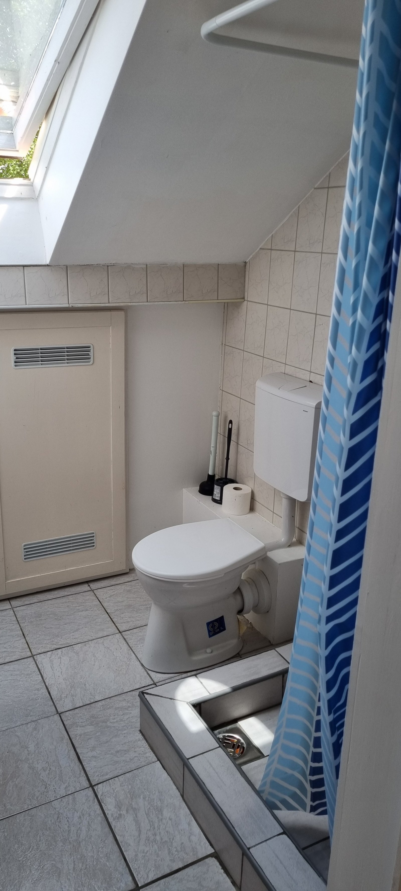 Halfvrijstaande woning op het mooiste stukje van de stad, op slechts enkele minuten van het strand – Balatoboglár, foto 13 van 15