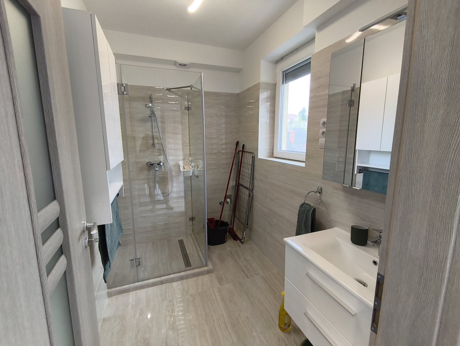 (AAA) Gemeubileerd appartement in het stadscentrum met ondergrondse parkeerplaats – Hévíz, foto 18 van 24