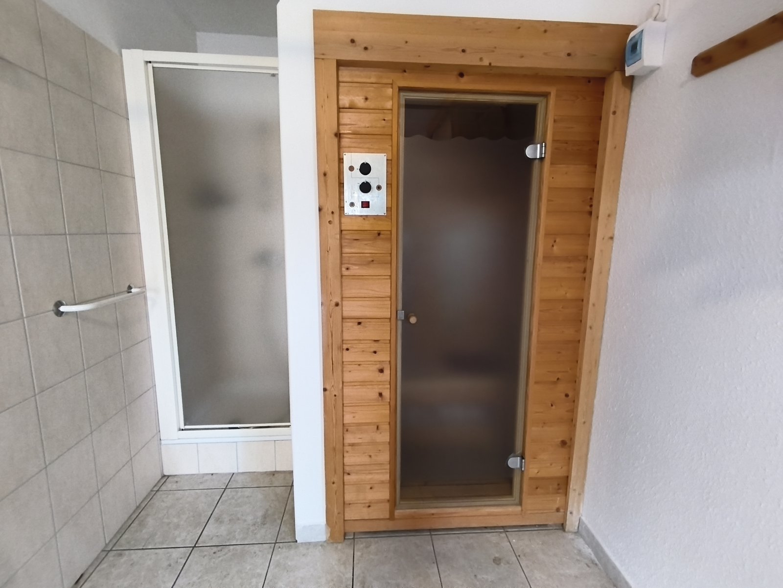 (AAA) Etagenwohnung in ruhiger Gegend zur Miete – bei Héviz, Bild 18 von 18