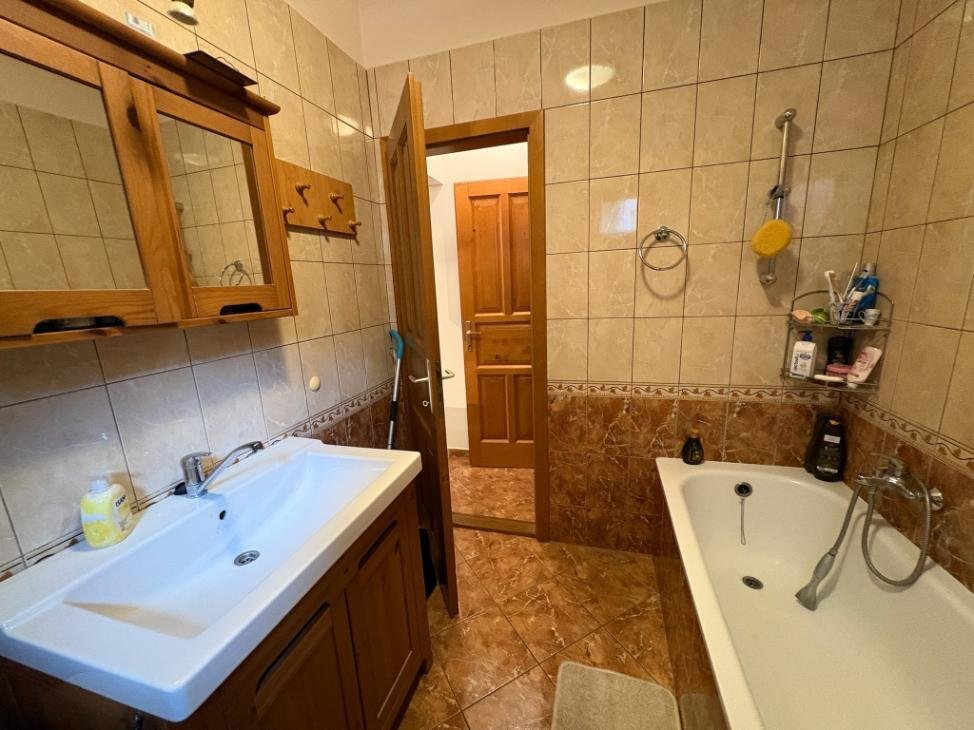 2-room apartment in excellent condition in the city center of Tapolca, photo 10 of 24
