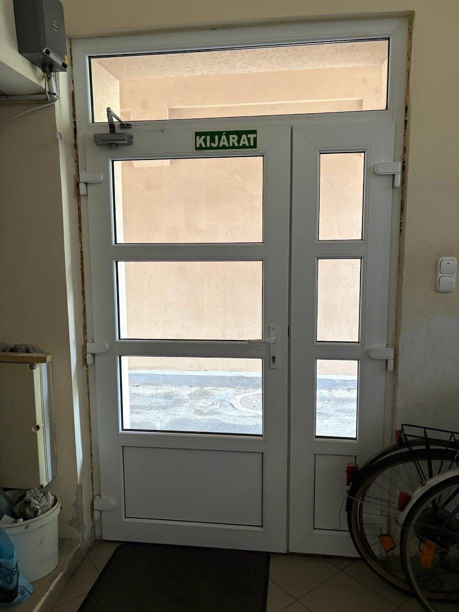 2-room apartment in excellent condition in the city center of Tapolca, photo 14 of 24