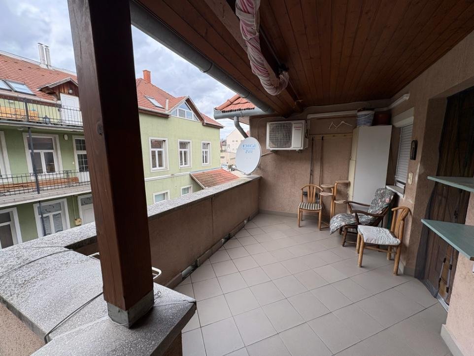 2-room apartment in excellent condition in the city center of Tapolca, photo 17 of 24