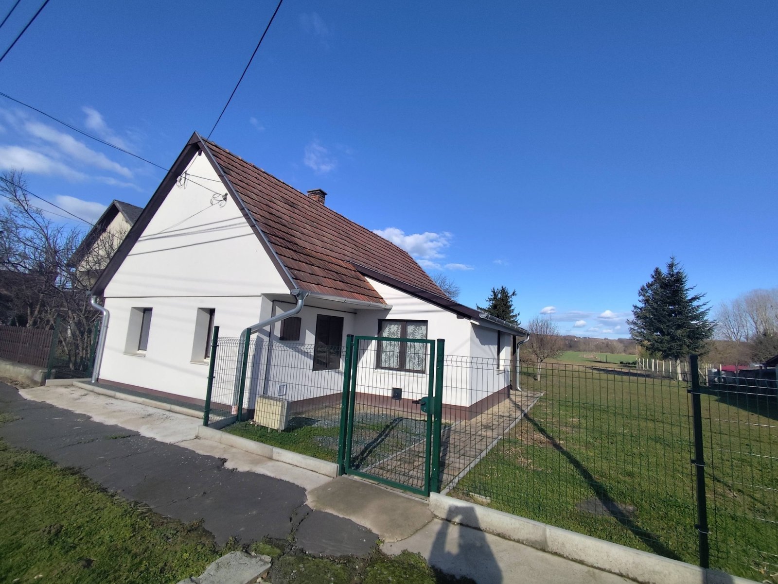 Felújított családi ház csendes, természetközeli környezetben – Egervár, 1/13. kép