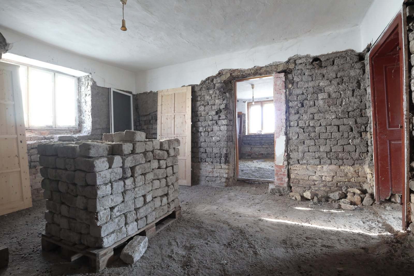 House in need of renovation in a quiet, harmonious setting – Sándorfalva, photo 3 of 7