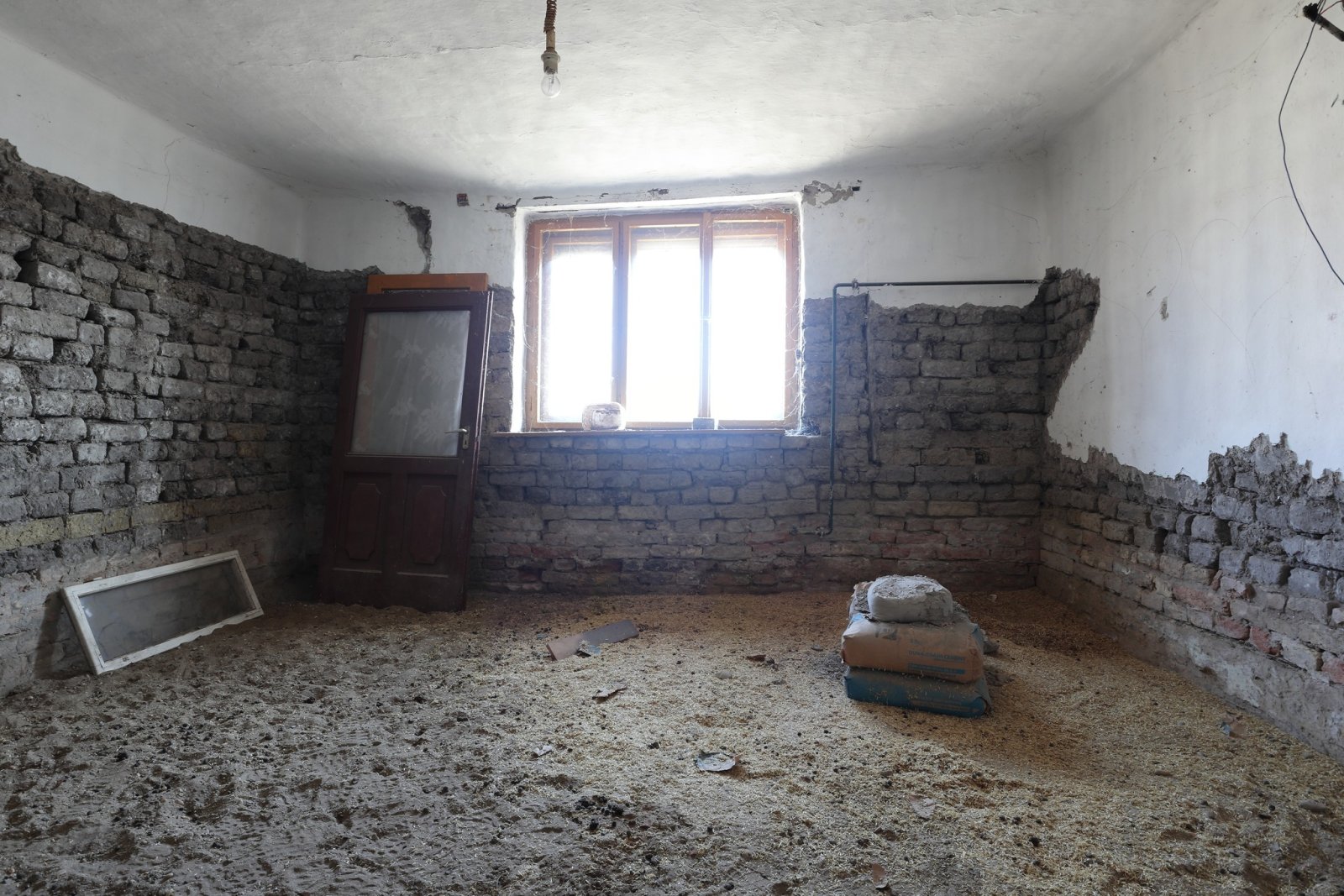 House in need of renovation in a quiet, harmonious setting – Sándorfalva, photo 4 of 7
