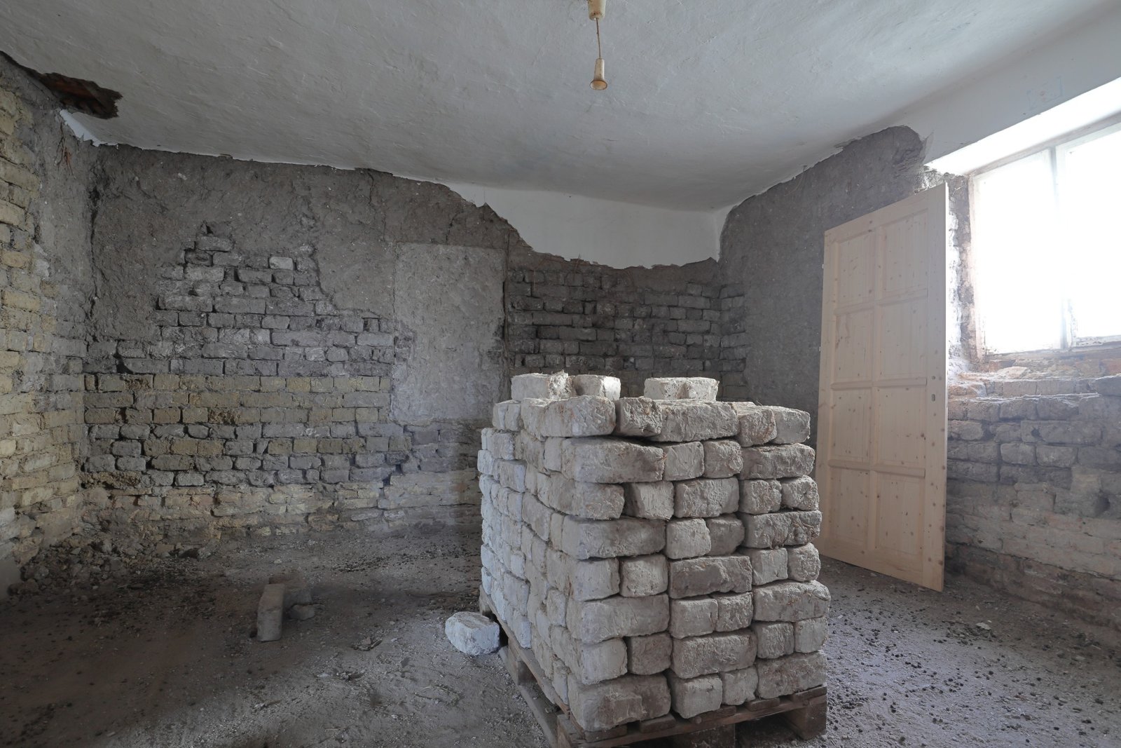 House in need of renovation in a quiet, harmonious setting – Sándorfalva, photo 5 of 7