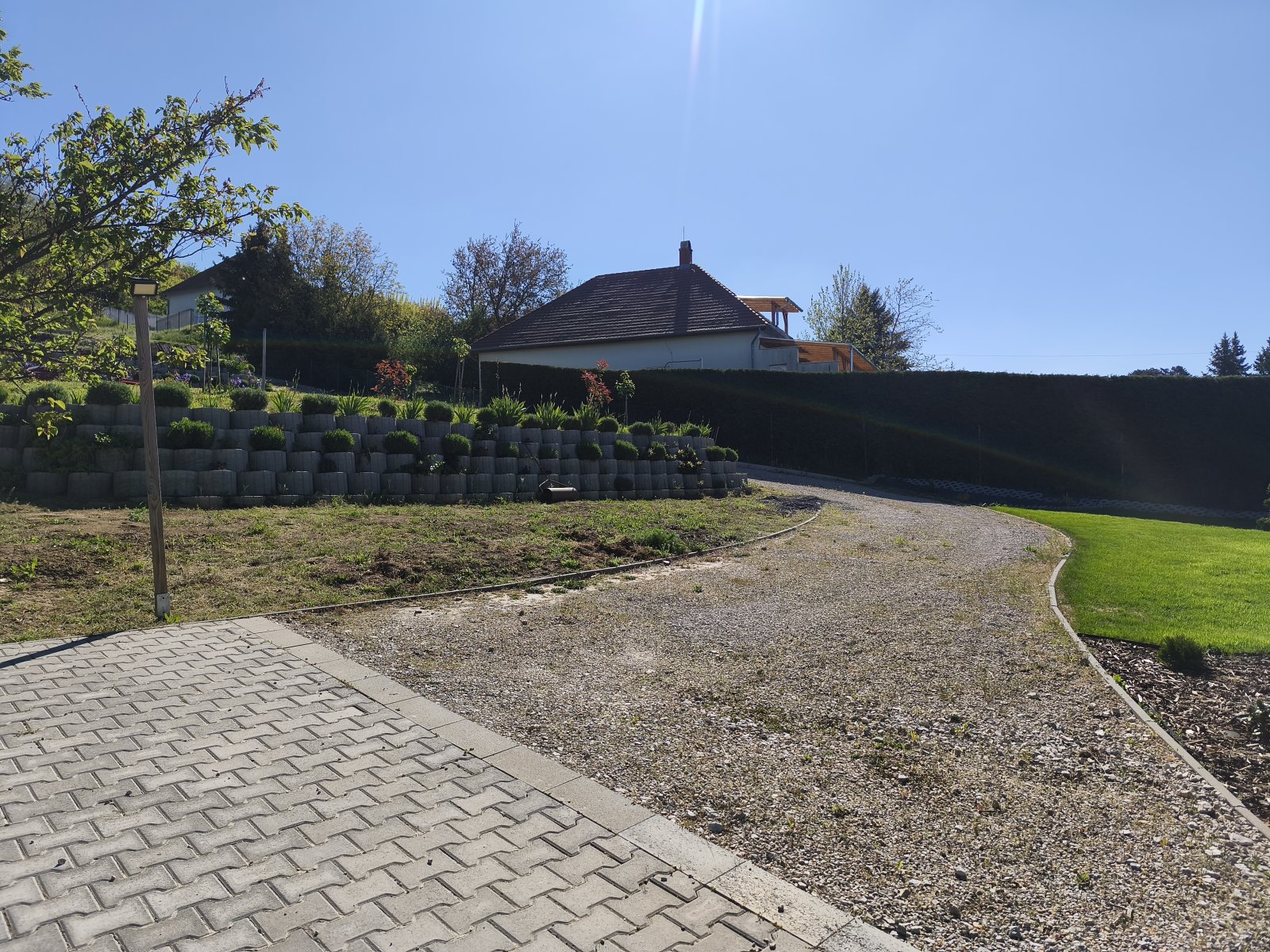 (AAA) Familienhaus mit parkähnlichem Grundstück in außergewöhnlich guter Lage – Cserszegtomaj, Bild 3 von 59