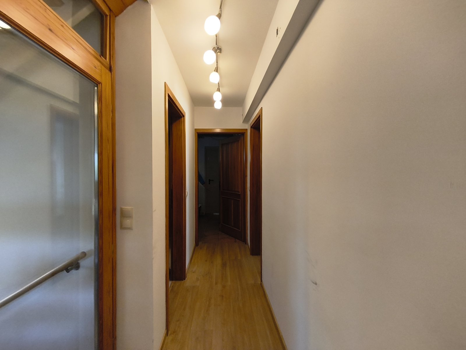 (AAA) Familienhaus mit parkähnlichem Grundstück in außergewöhnlich guter Lage – Cserszegtomaj, Bild 24 von 59