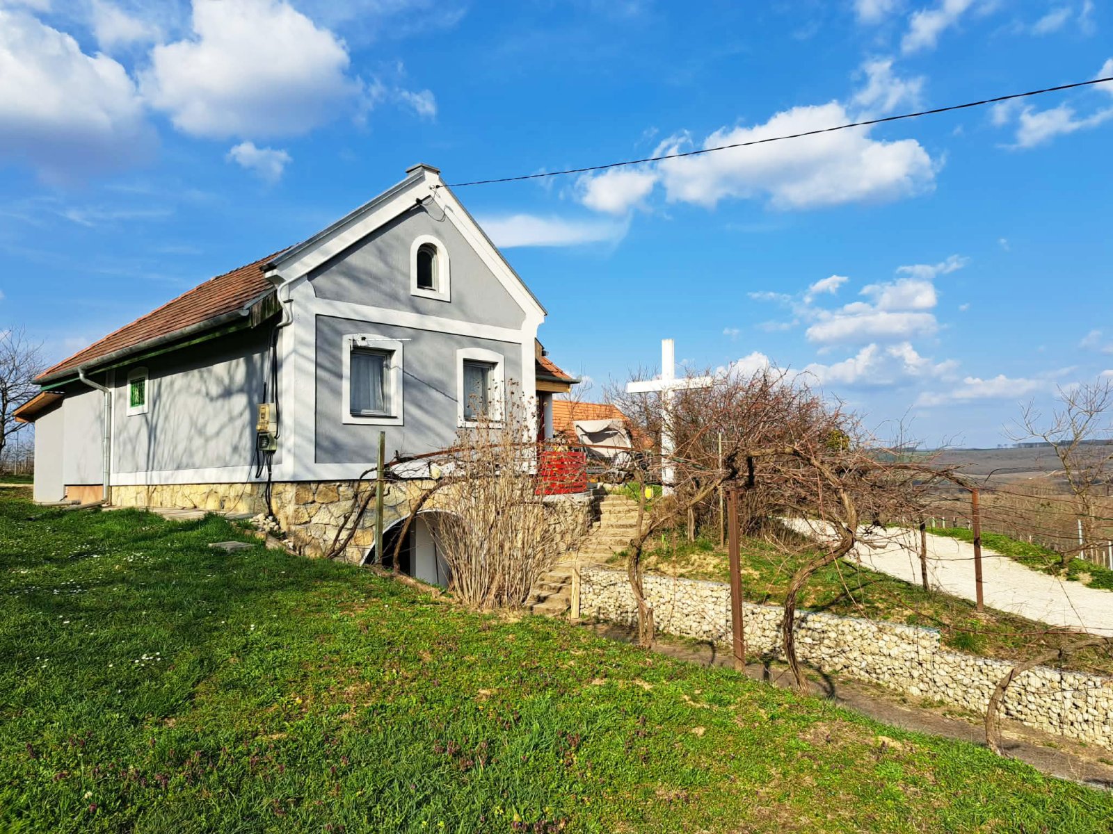 Vineyard house in a quiet location – Zalacsány, photo 3 of 20