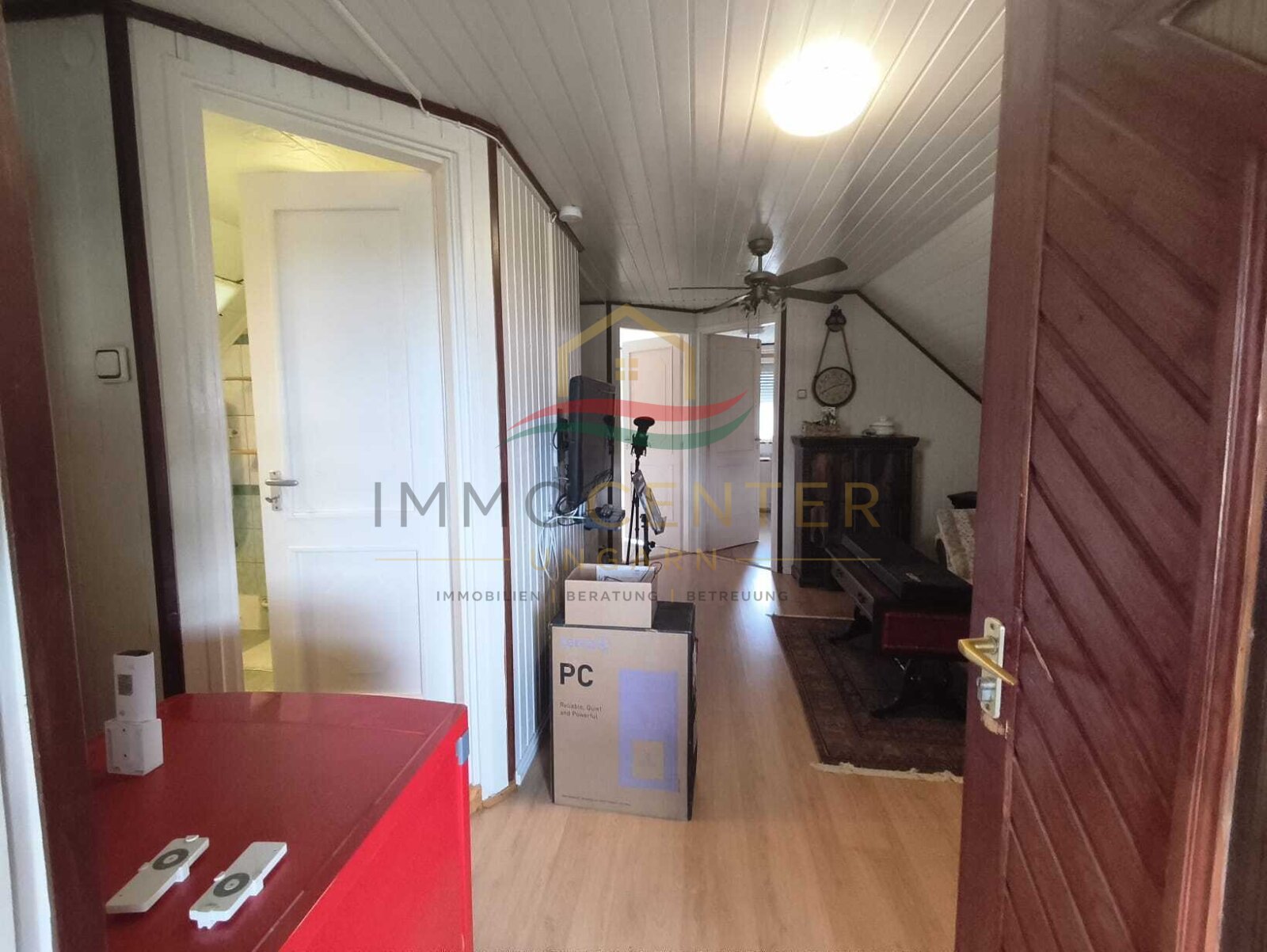 (AAA) Geräumiges Einfamilienhaus+ Einliegerwohnung in einer ruhigen, grünen Wohngegend – Lengyeltóti, Bild 37 von 63