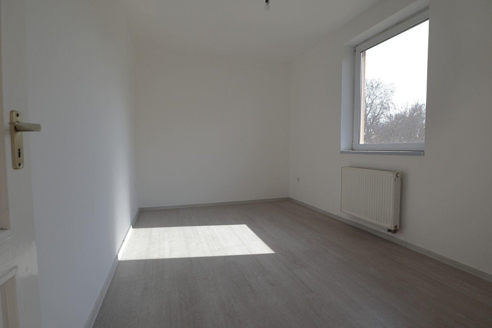 Vrijstaande woning in een rustige, kindvriendelijke buurt. – Sándorfalva, foto 12 van 14