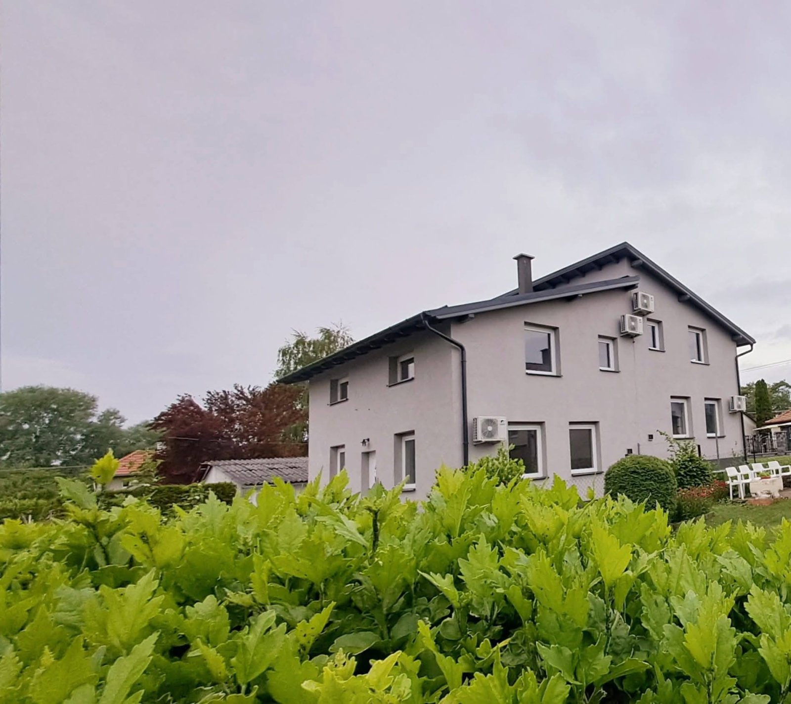 Nieuw gebouw, modern design, ideale vakantiehuissfeer – Balatonfenyves, foto 1 van 18