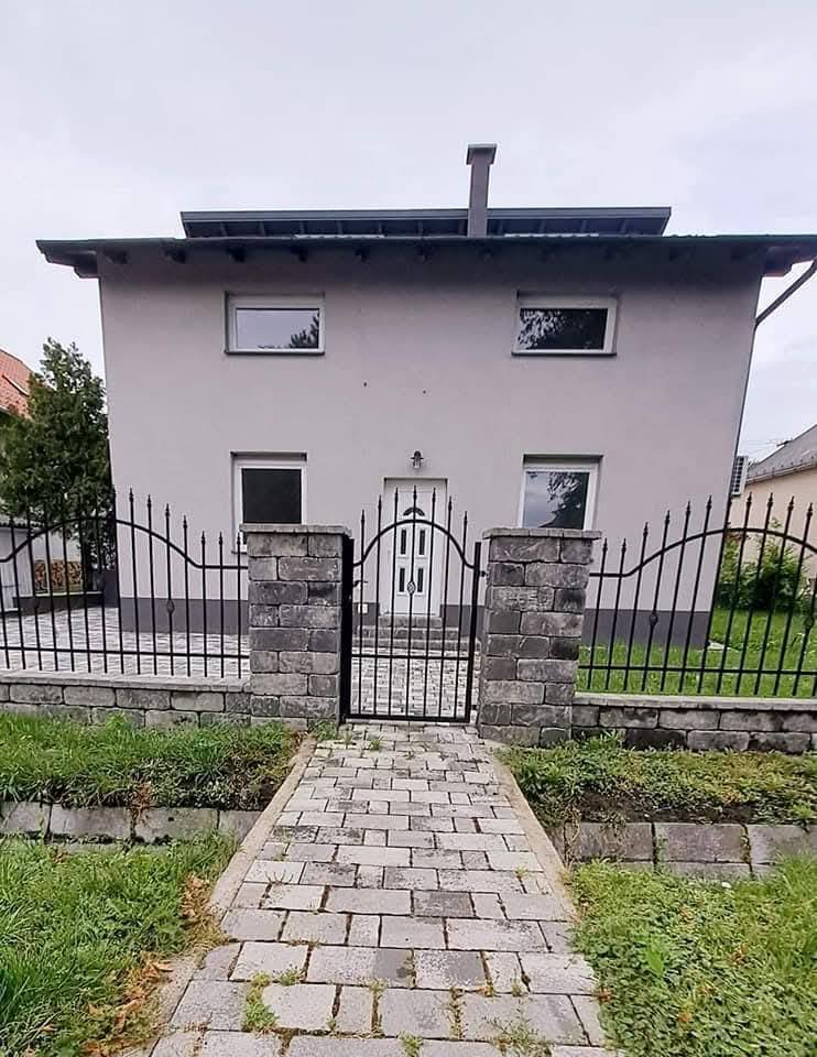 Nieuw gebouw, modern design, ideale vakantiehuissfeer – Balatonfenyves, foto 3 van 18