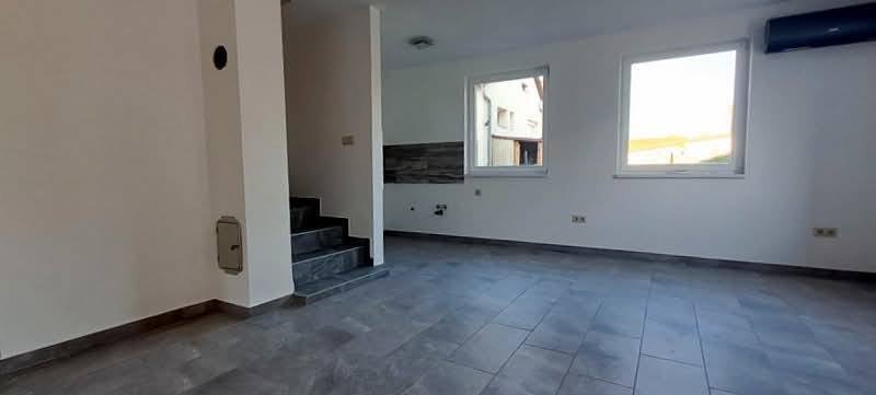 Nieuw gebouw, modern design, ideale vakantiehuissfeer – Balatonfenyves, foto 8 van 18