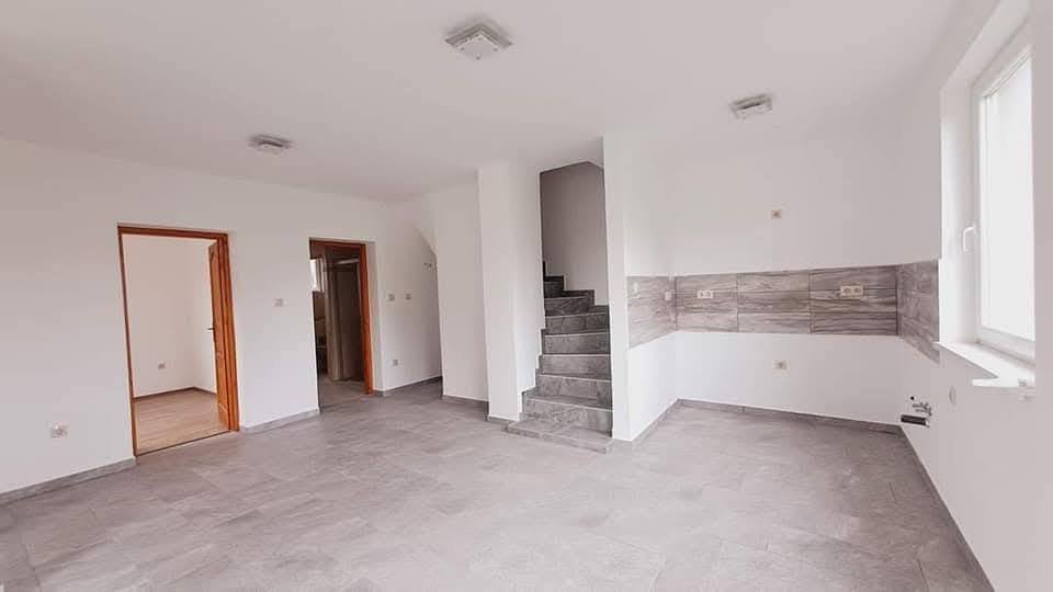 Nieuw gebouw, modern design, ideale vakantiehuissfeer – Balatonfenyves, foto 18 van 18