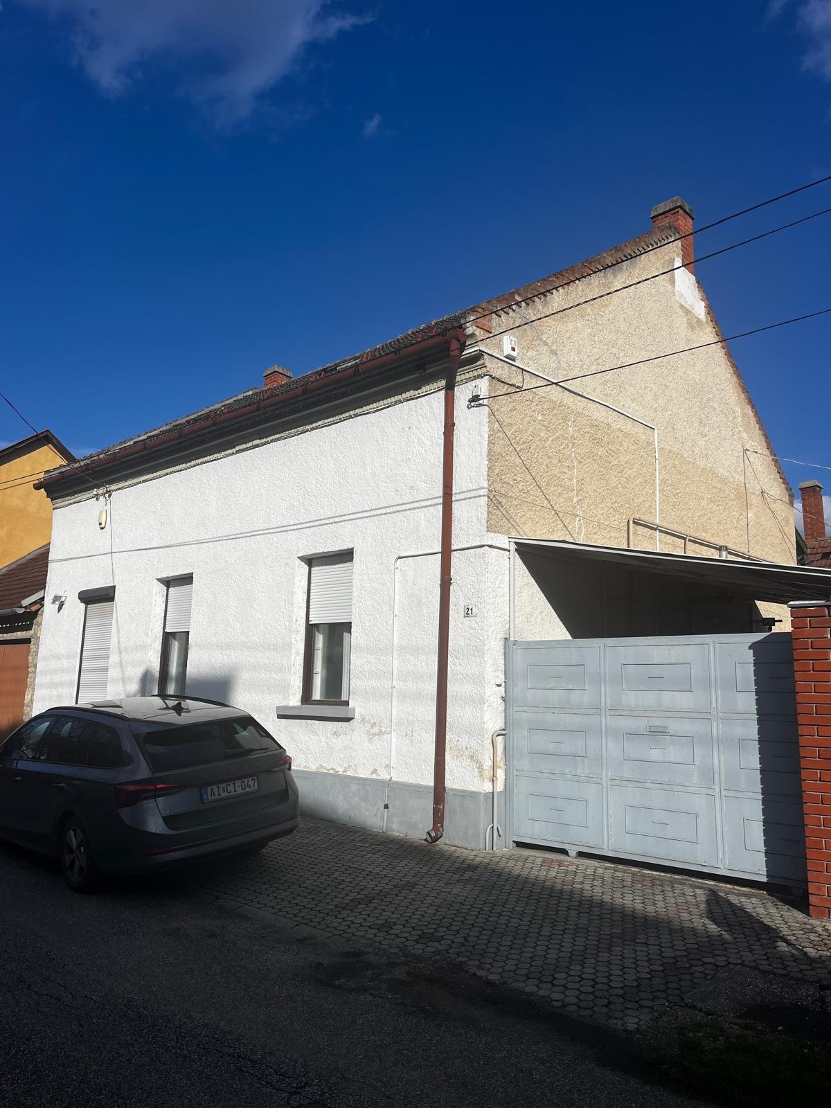 (ABA) Einfamilienhaus / Existenz  mit vielfältigen Nutzungsmöglichkeiten im schönen Tapolca, Bild 1 von 22