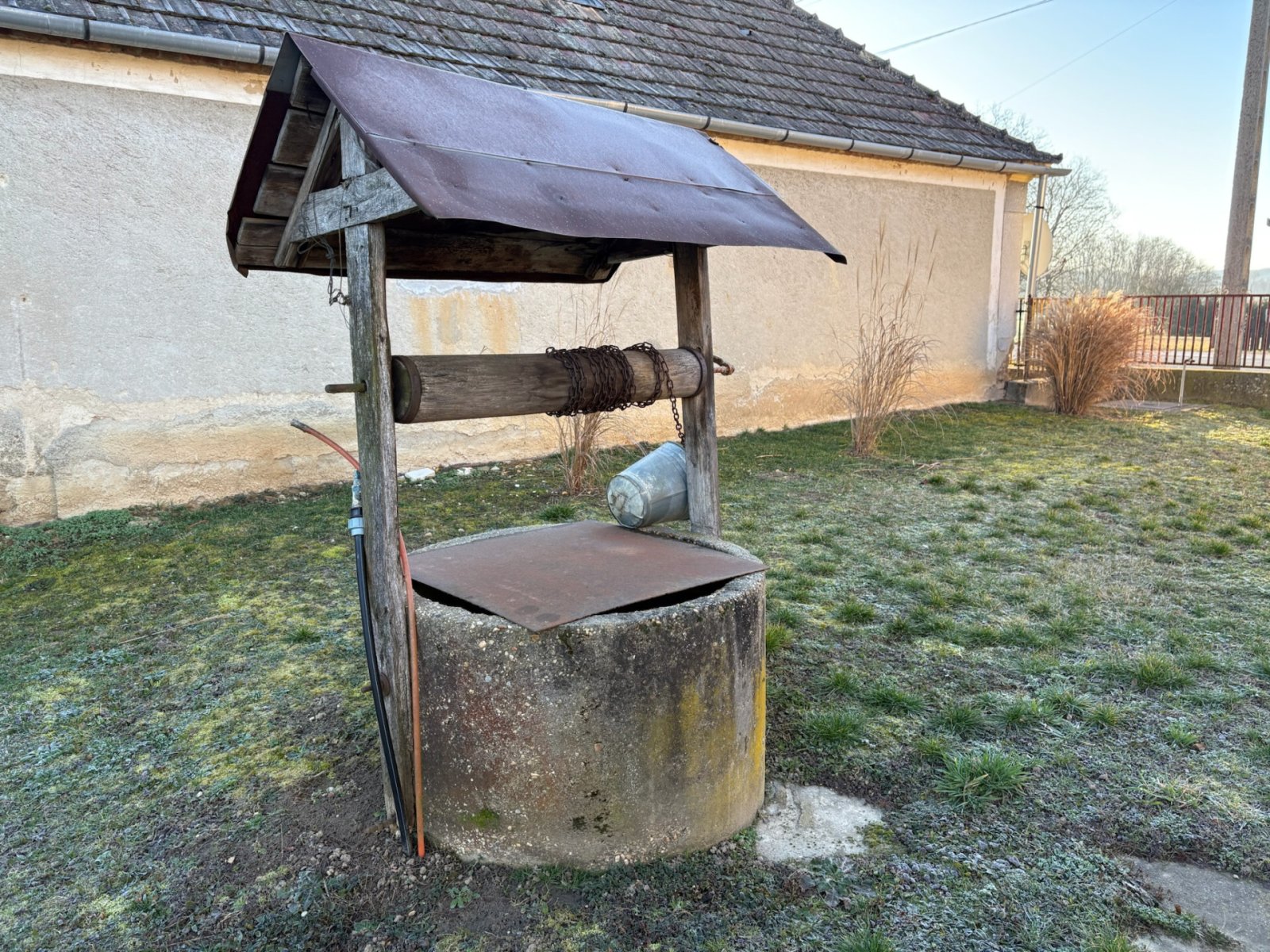 House in need of renovation in a quiet, harmonious setting – Türje, photo 11 of 12
