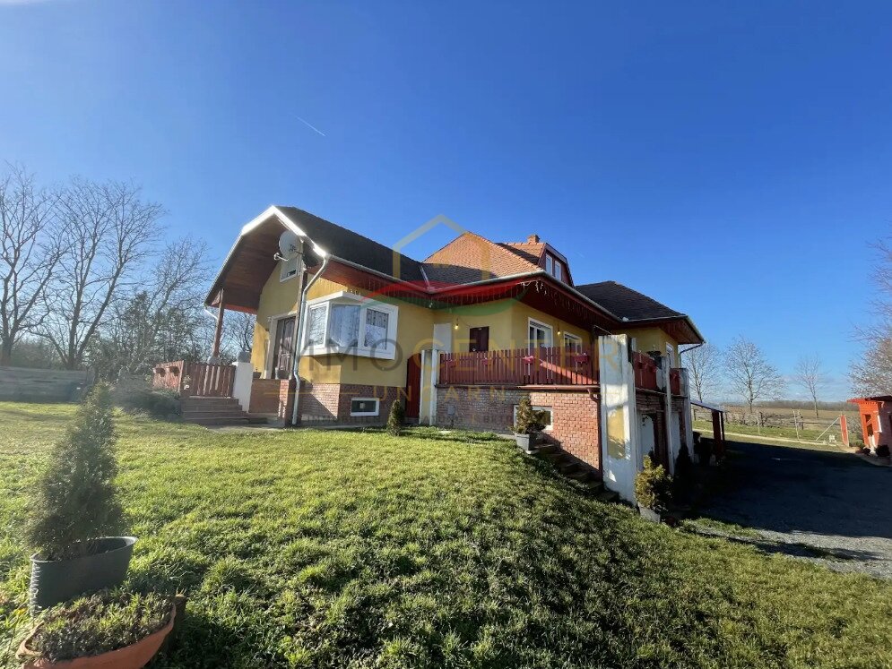 Dream house in a quiet, family-friendly area – Csempeszkopács, photo 5 of 51