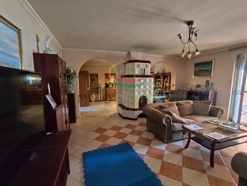 Ruim vrijstaand huis met veel potentie in Győr-Kisbácsa, nabij Révfalu., foto 9 van 21