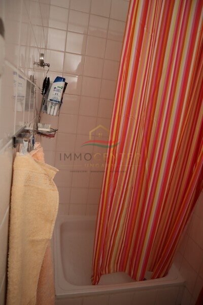 Fairytale-like, almost 100-year-old thatched farmhouse for sale in Győrújbarát, photo 7 of 21