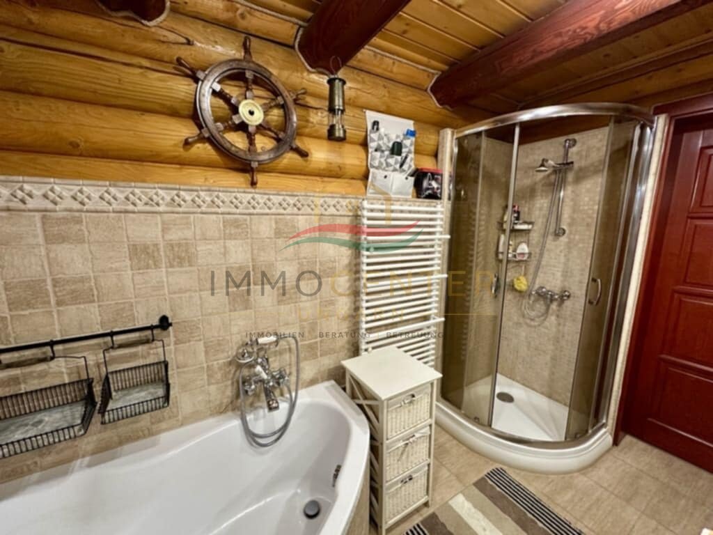 Self-sufficient luxury log house in Kecskemét - living in harmony with nature!, photo 4 of 24