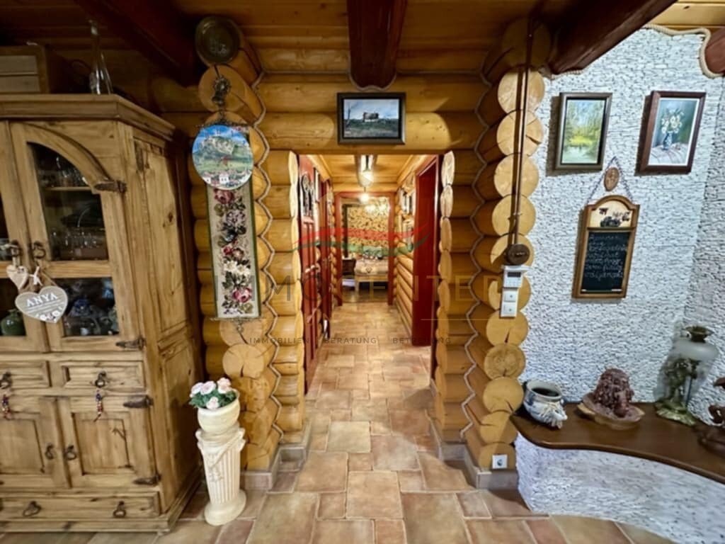 Self-sufficient luxury log house in Kecskemét - living in harmony with nature!, photo 5 of 24