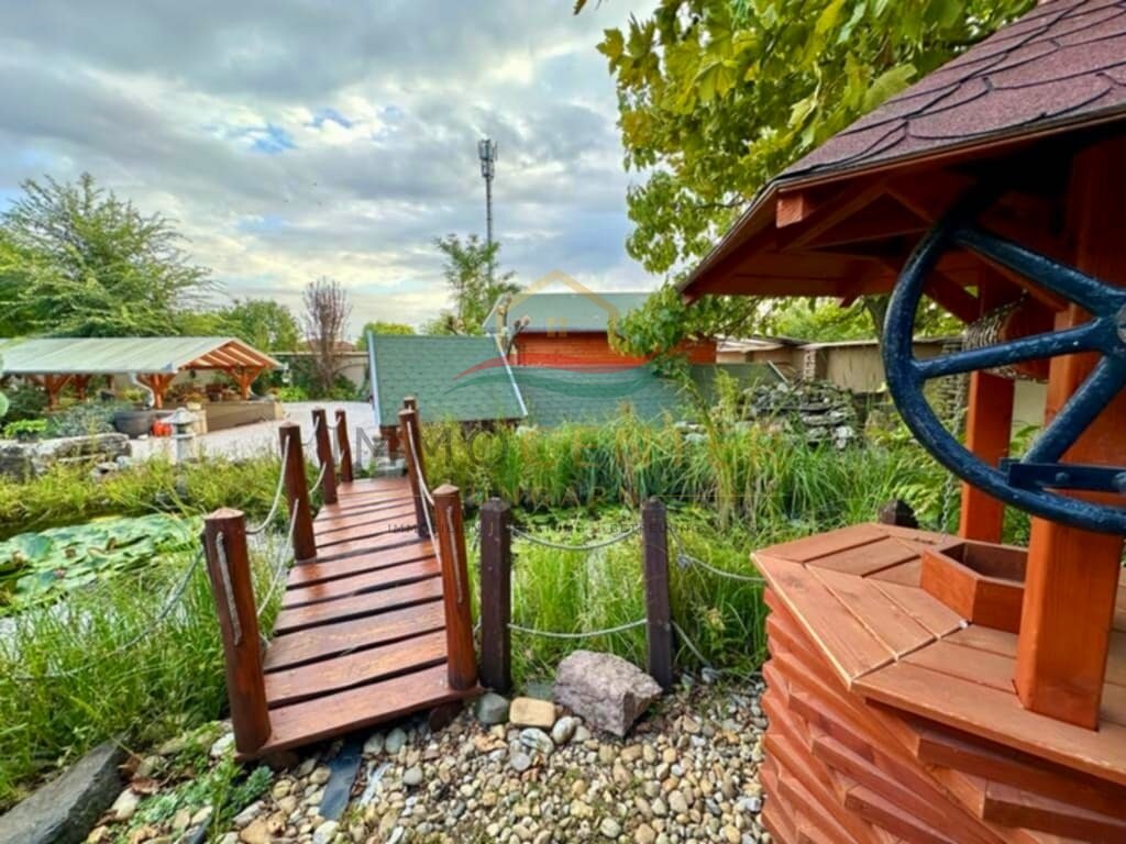 Self-sufficient luxury log house in Kecskemét - living in harmony with nature!, photo 17 of 24