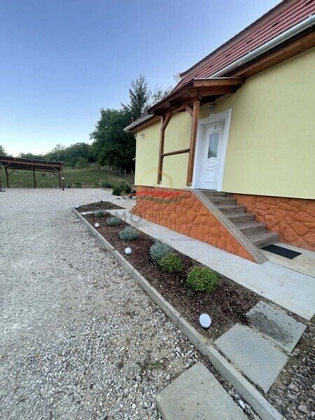 Békés élet az erdő szélén - felújított ház Somogy szívében. – Polány, 13/20. kép