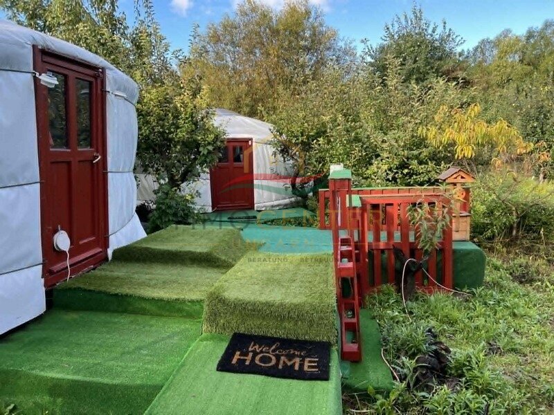YURTS DICHTBIJ HET OUDE RAAA-vat – Győr