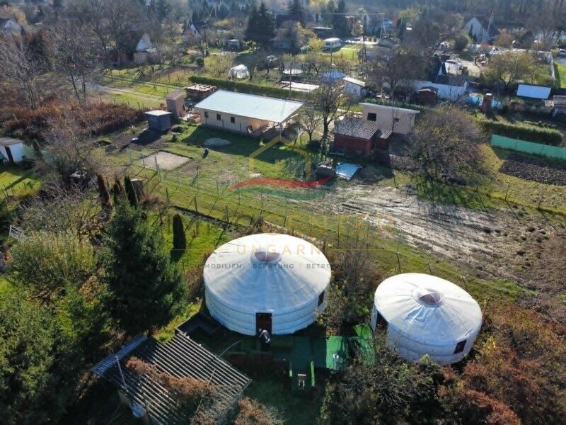 YURTS DICHTBIJ HET OUDE RAAA-vat – Győr, foto 4 van 15