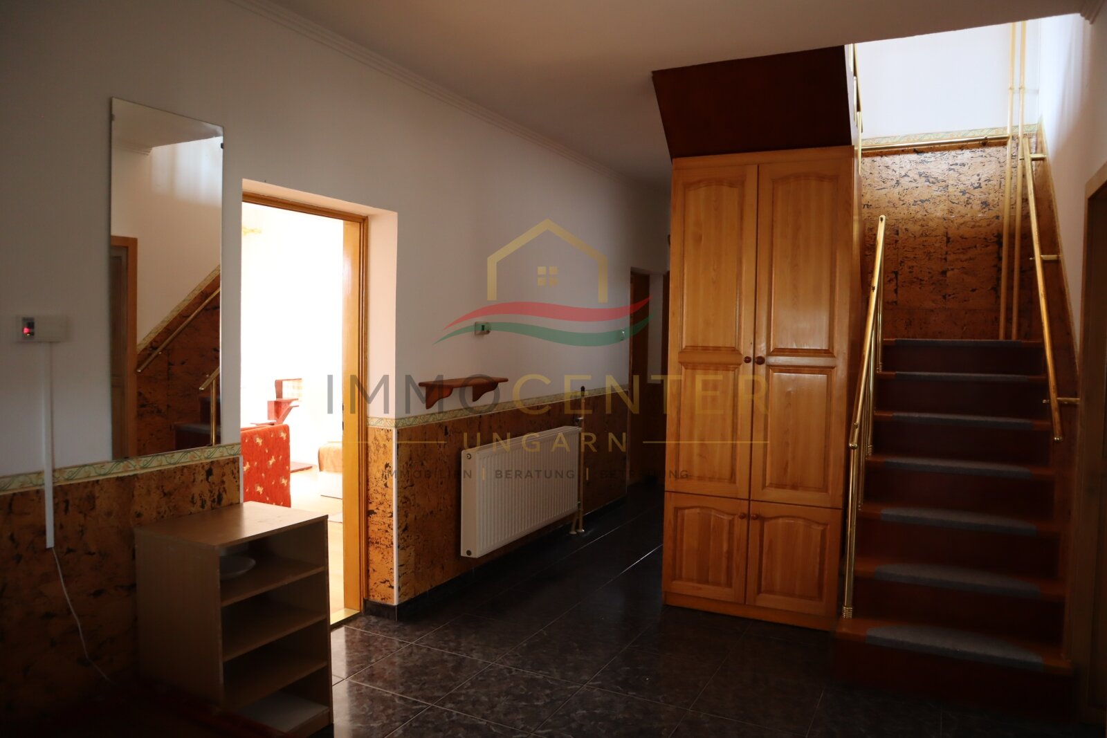 Familiehuis met serre, gastenverblijf, zwembad en sauna - vlakbij Győr, in Gönyű!, foto 19 van 23
