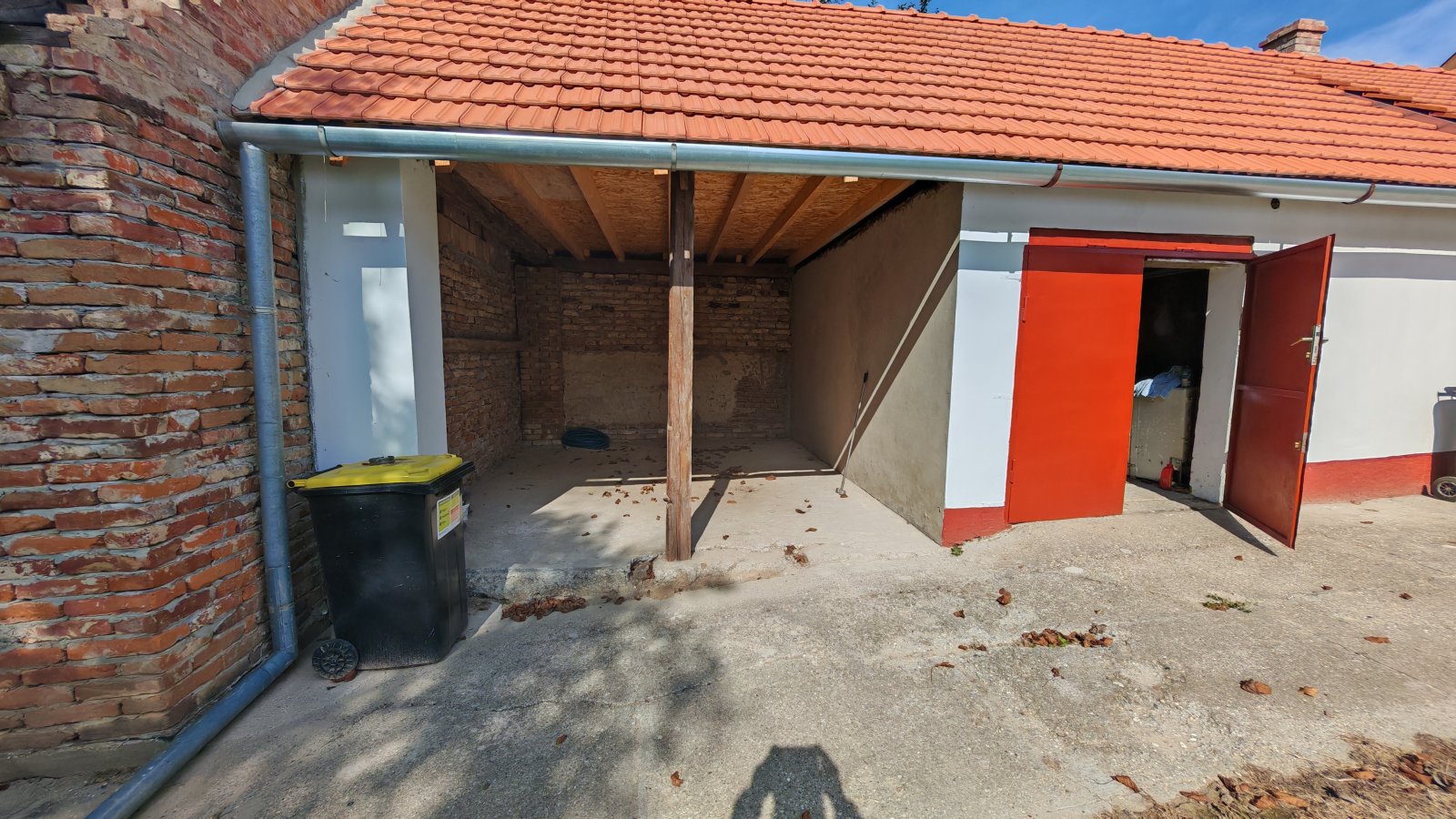 (BAA) Idyllisch landhuis voor comfortabel wonen: Eerste bewoning na renovatie met gastenkamer – Lábod, foto 17 van 20